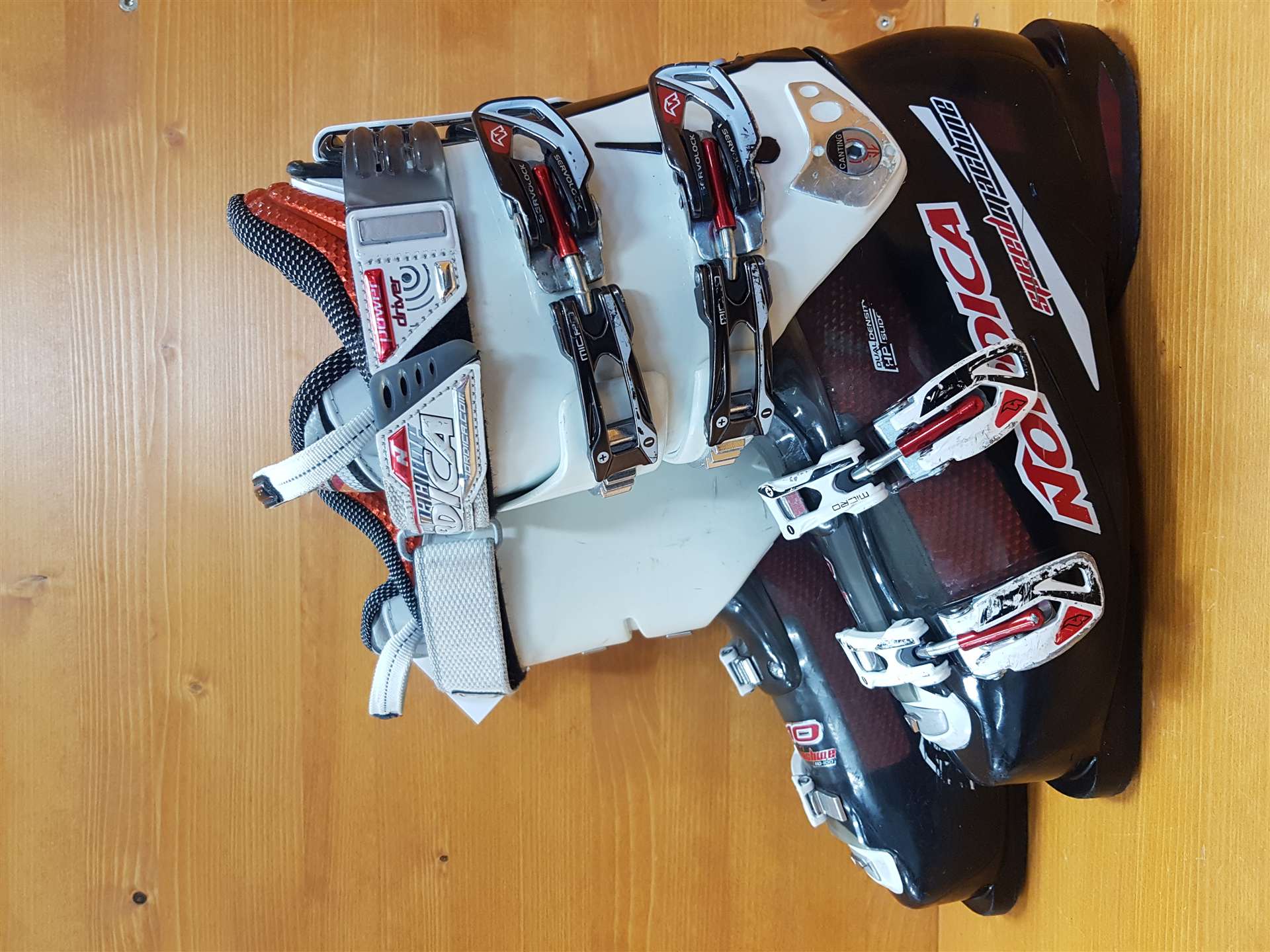 Gebrauchte Skischuhe NORDICA Speed Machine 110-100