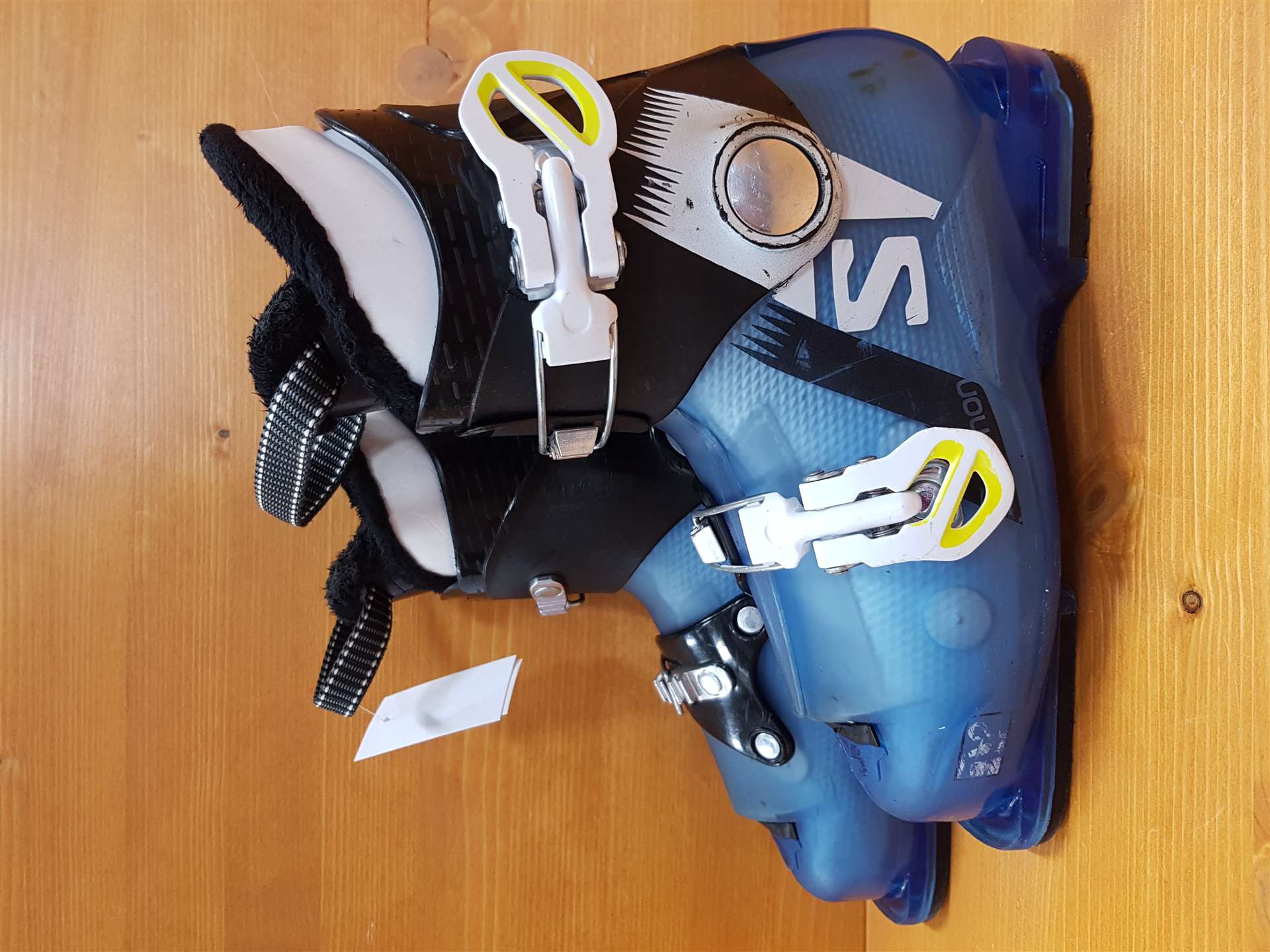 Clăpari de schi SALOMON T2 second-hand