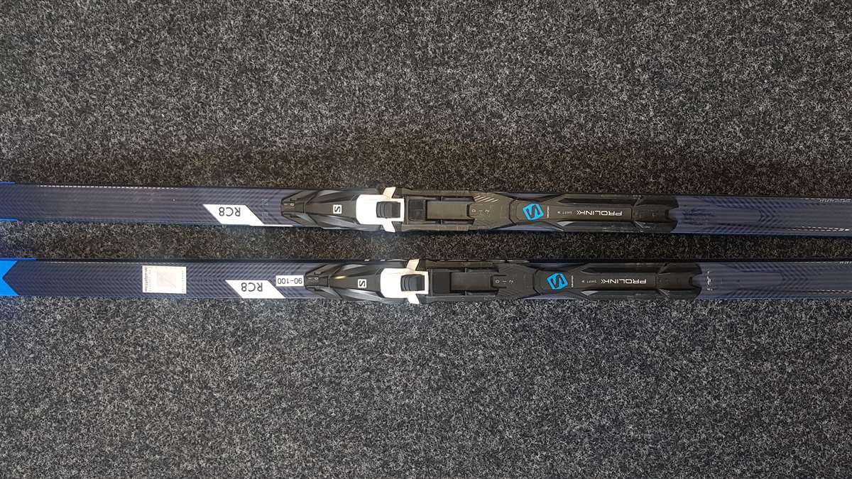 Jazdené bežecké lyže Salomon RC8 Skin