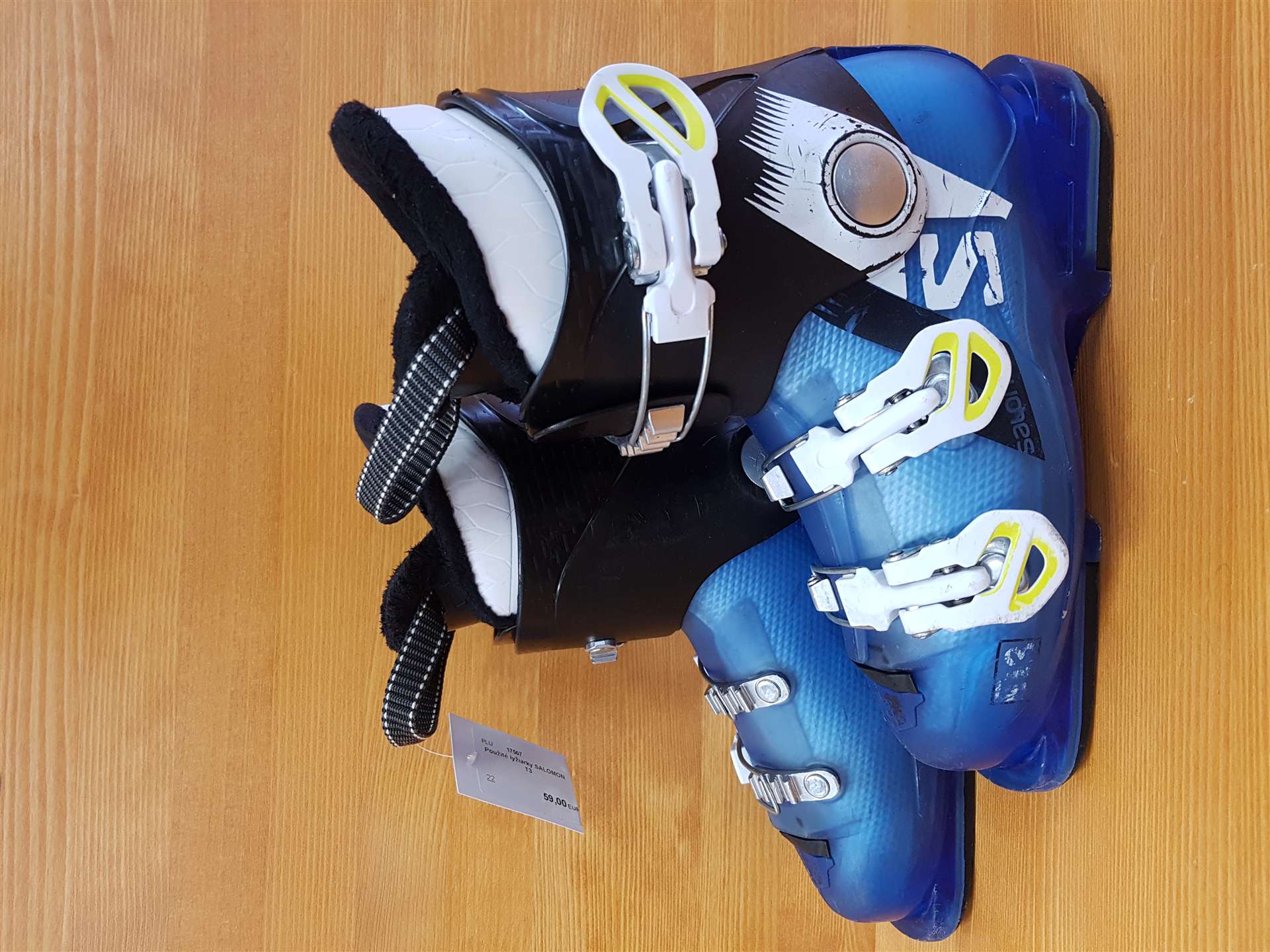 Gebrauchte SALOMON T3 Skischuhe