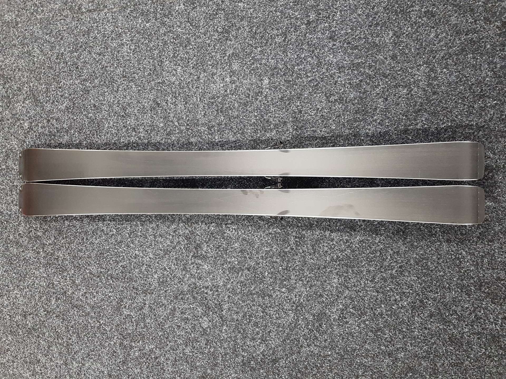 Gebrauchte VÖLKL Racetiger GS Ski + Marker 4.5 Bindungen