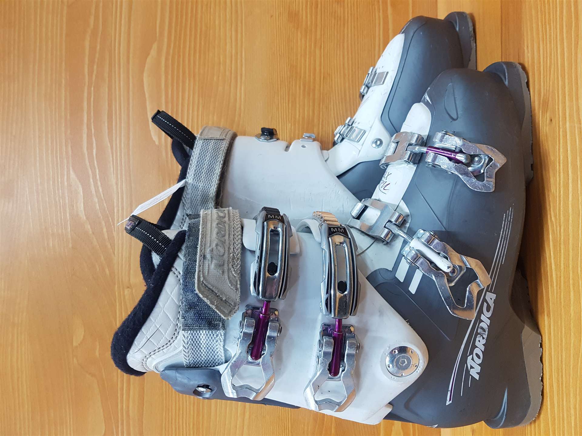 Použité lyžiarky NORDICA Nxt X 75 R