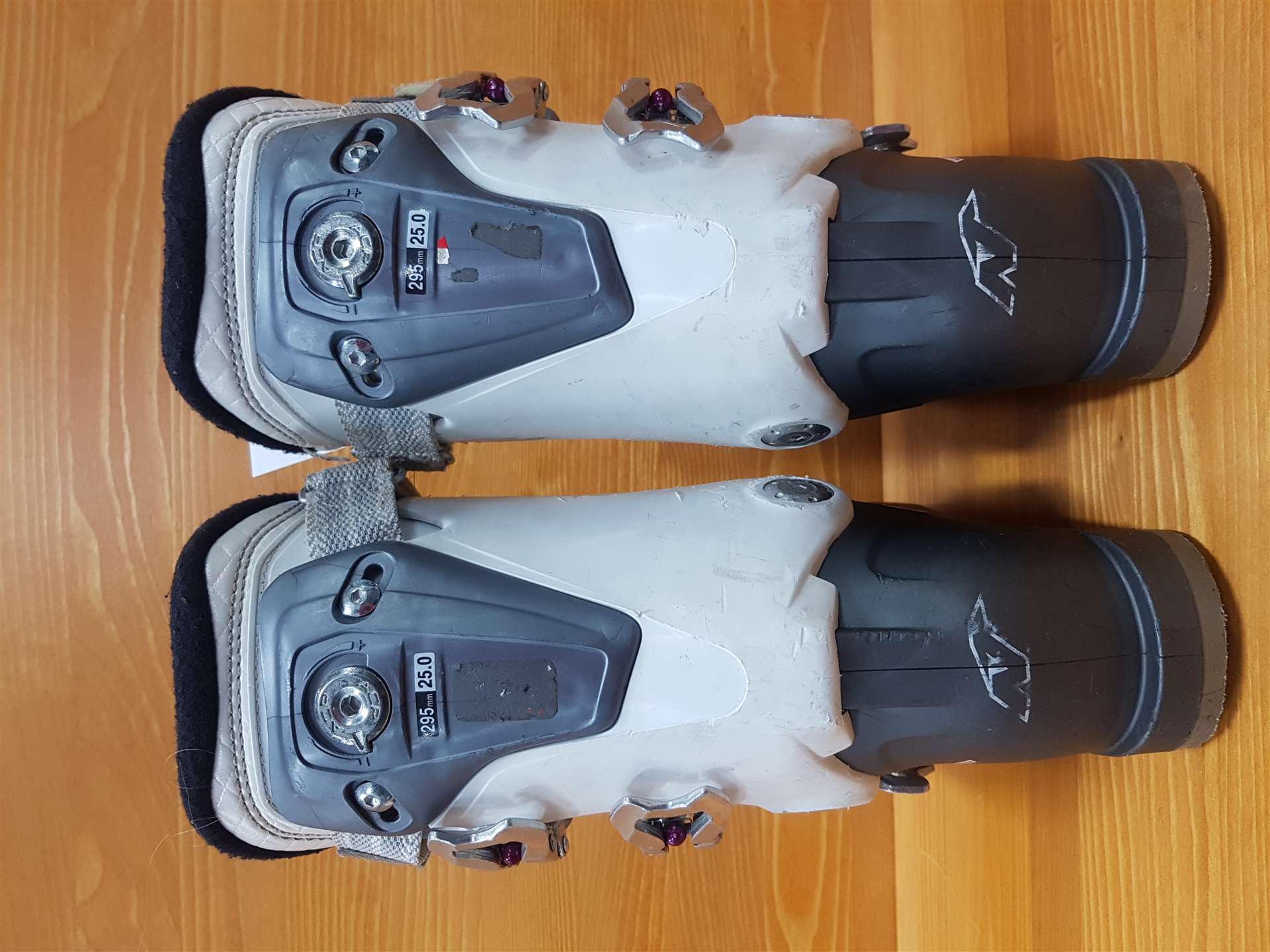 Použité lyžiarky NORDICA Nxt X 75 R