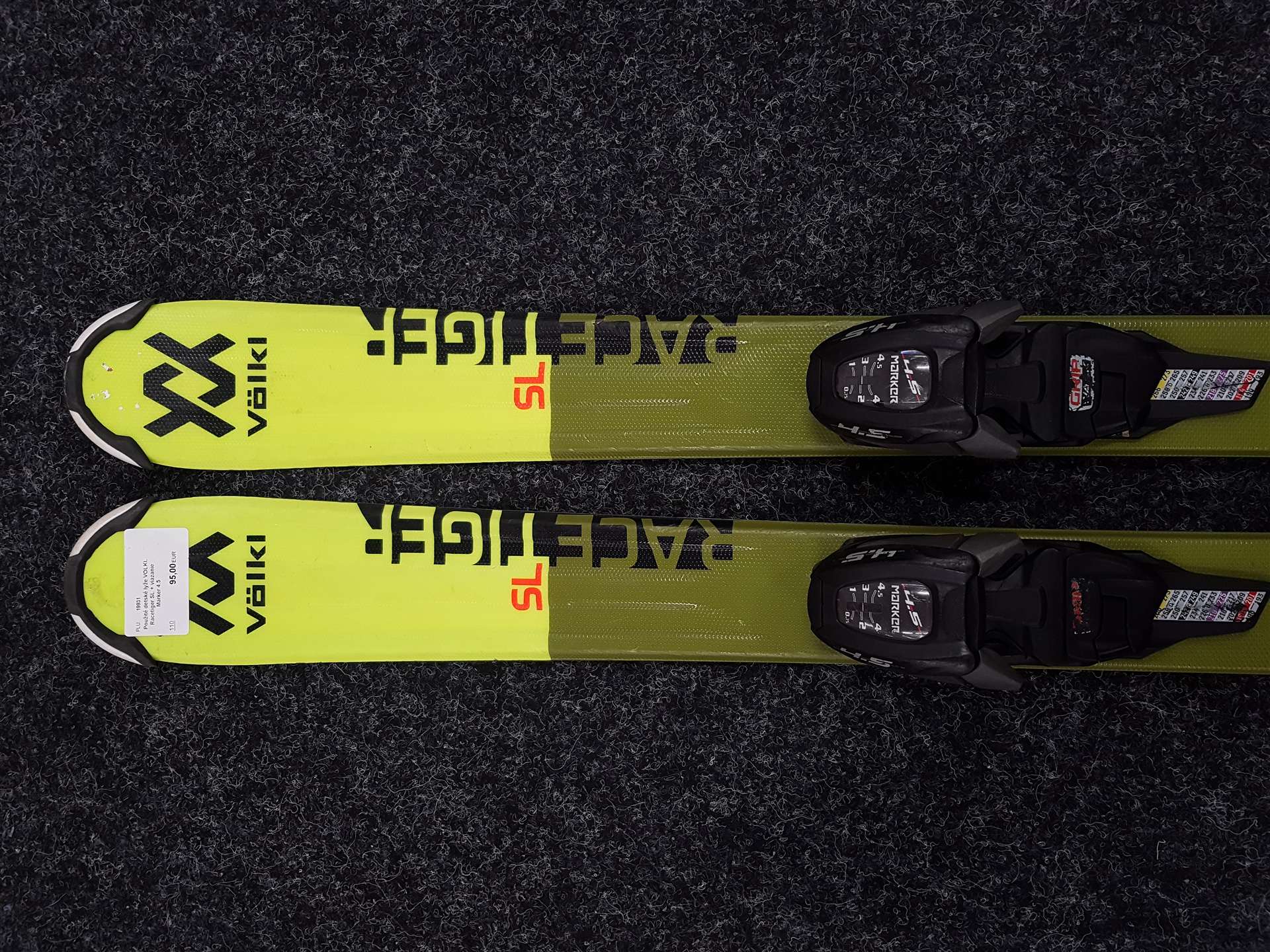 Použité detské lyže VOLKL Racetiger SL + viazanie Marker 4.5