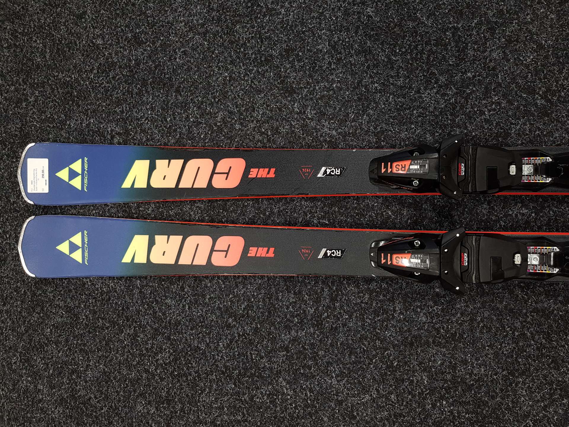 Używane narty FISCHER The Curv + wiązania Fischer RS 11