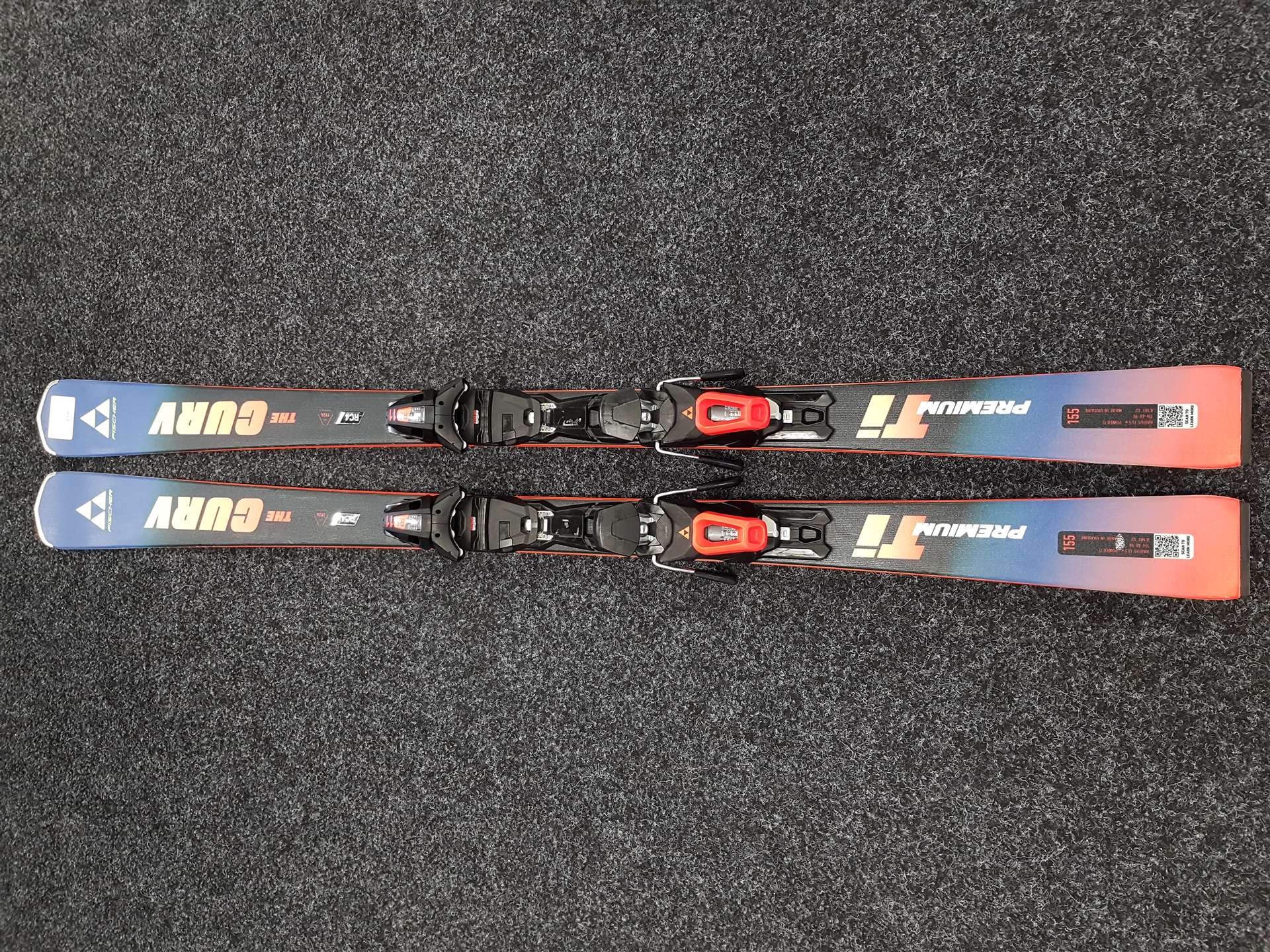 Używane narty FISCHER The Curv + wiązania Fischer RS11