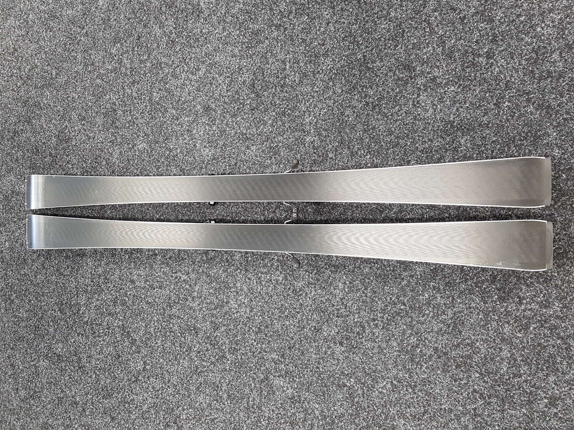Używane narty FISCHER The Curv + wiązania Fischer RS11