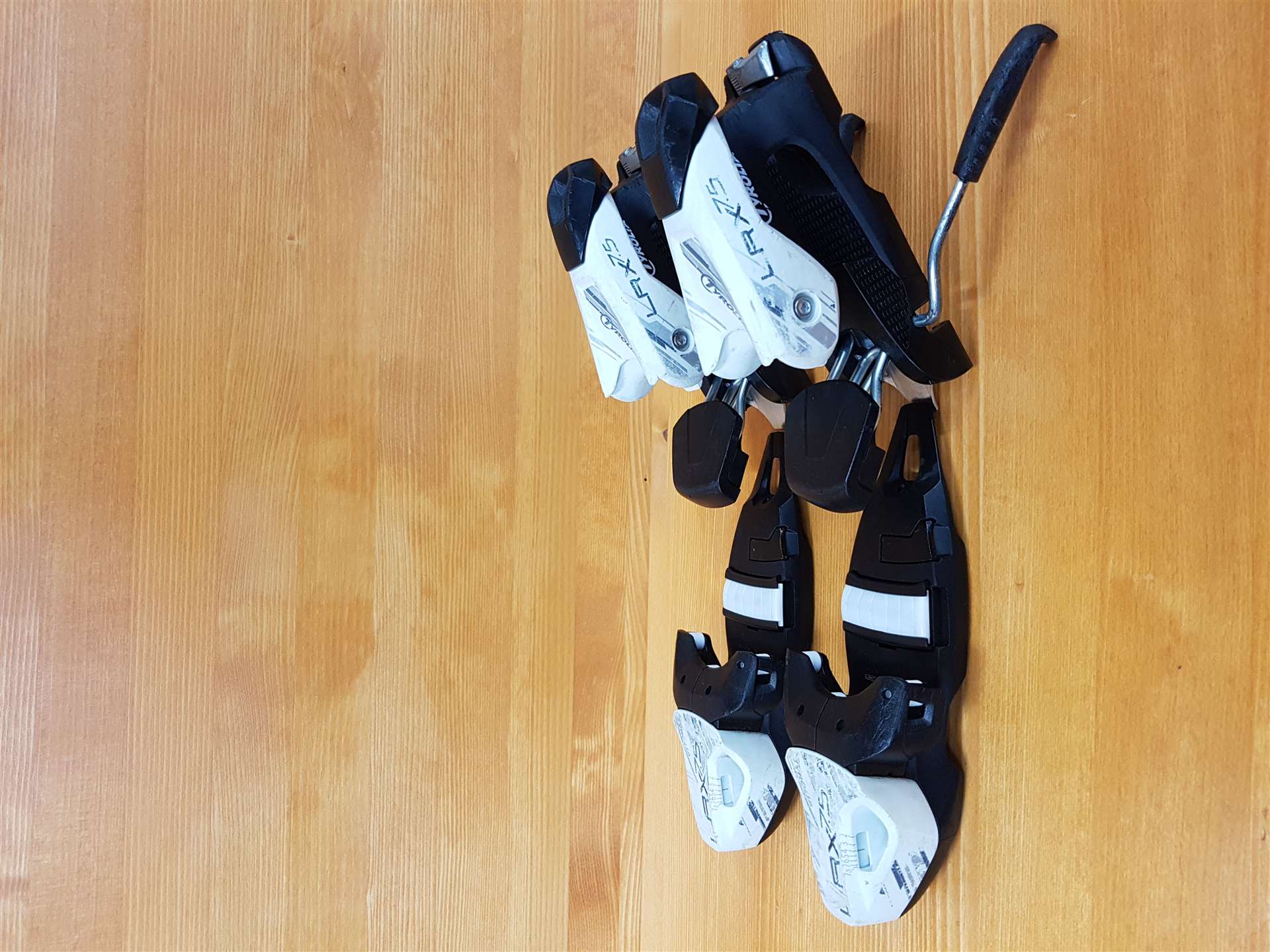 Použité viazanie Tyrolia RX  7.5 (DIN 7.5)