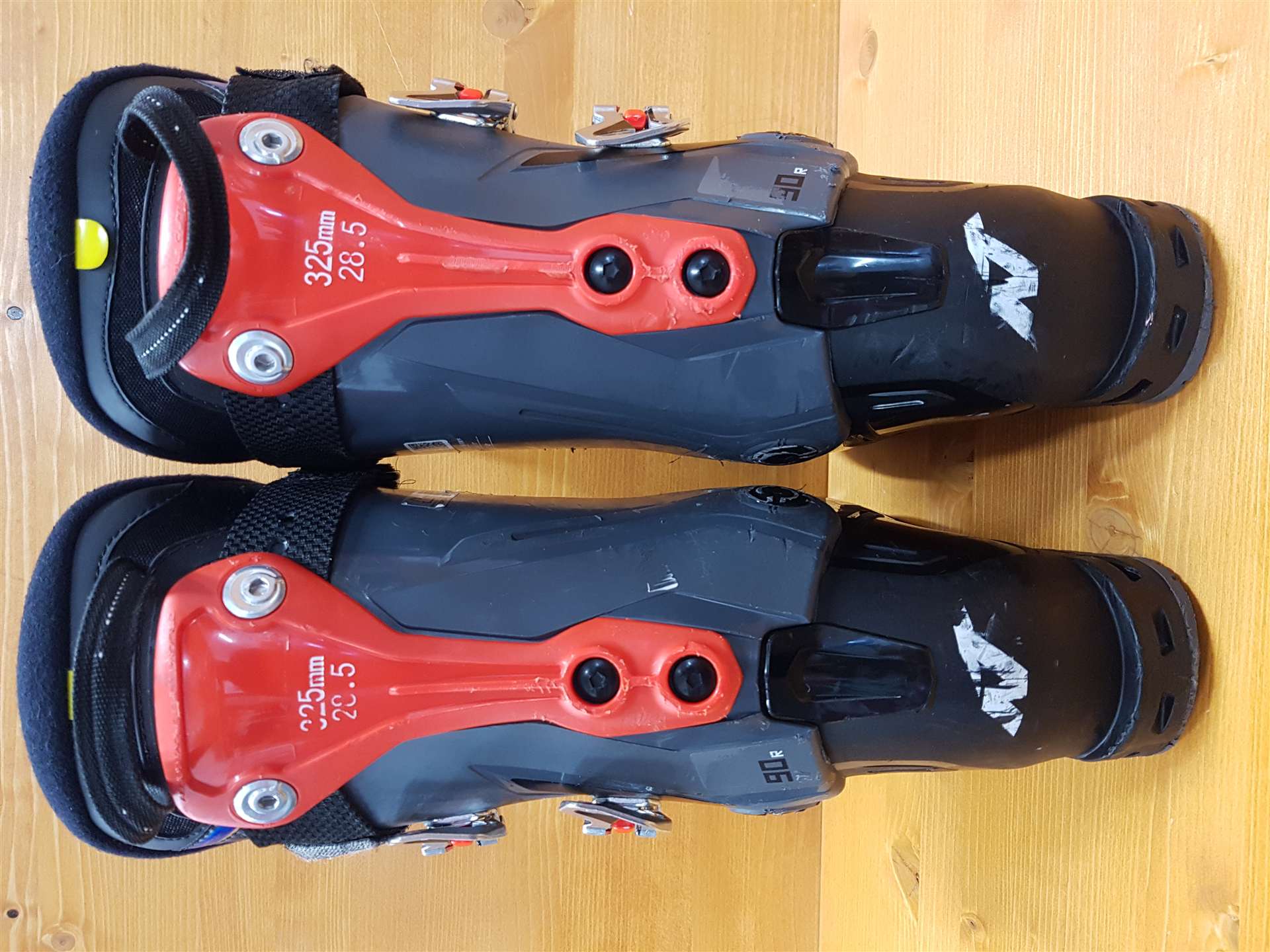 Używane buty narciarskie NORDICA Sport Machine 90R