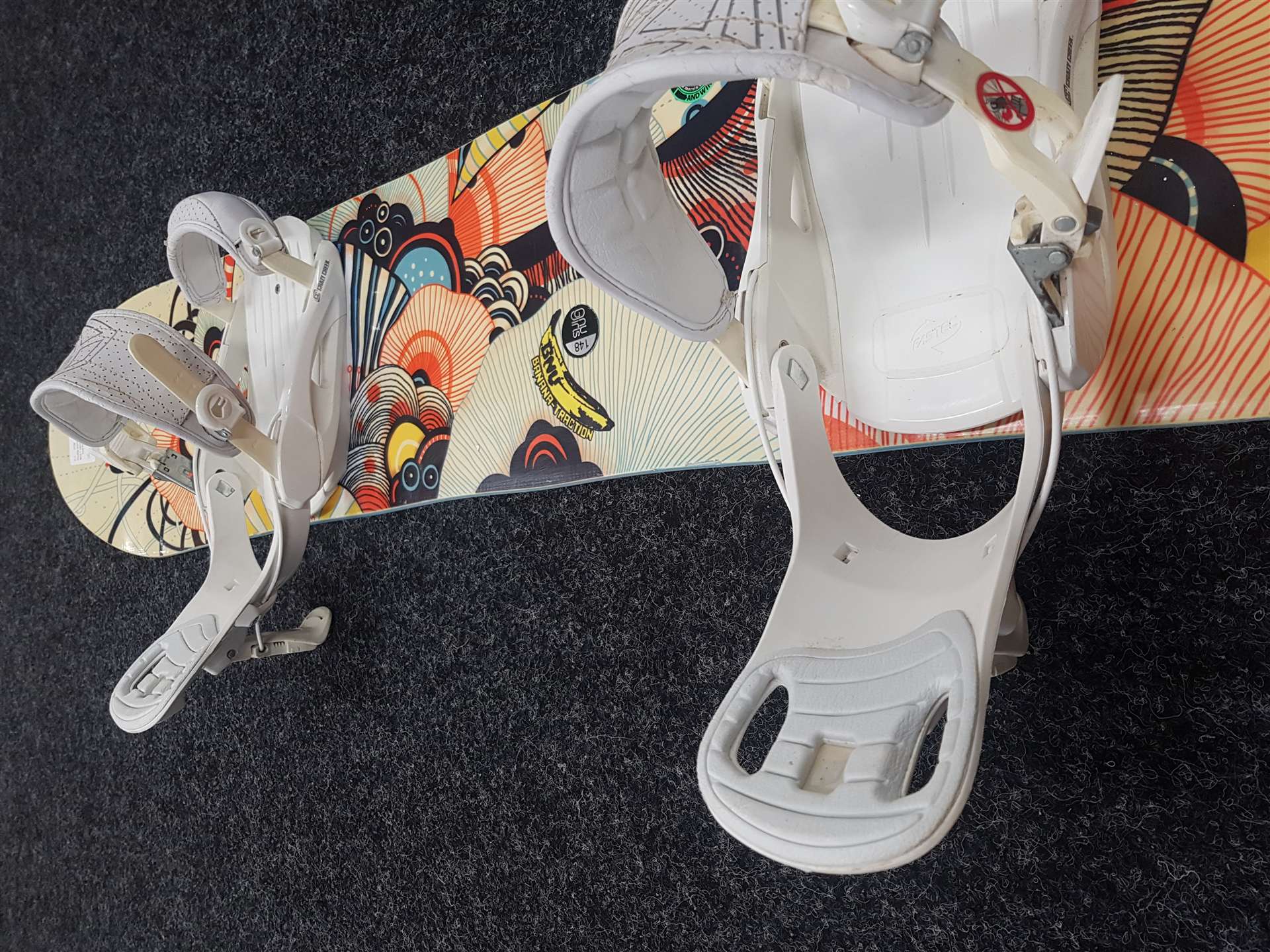 Použitý snowboard GNU B Nice + viazanie Crazy Creek Fast tec veľkosť M/L