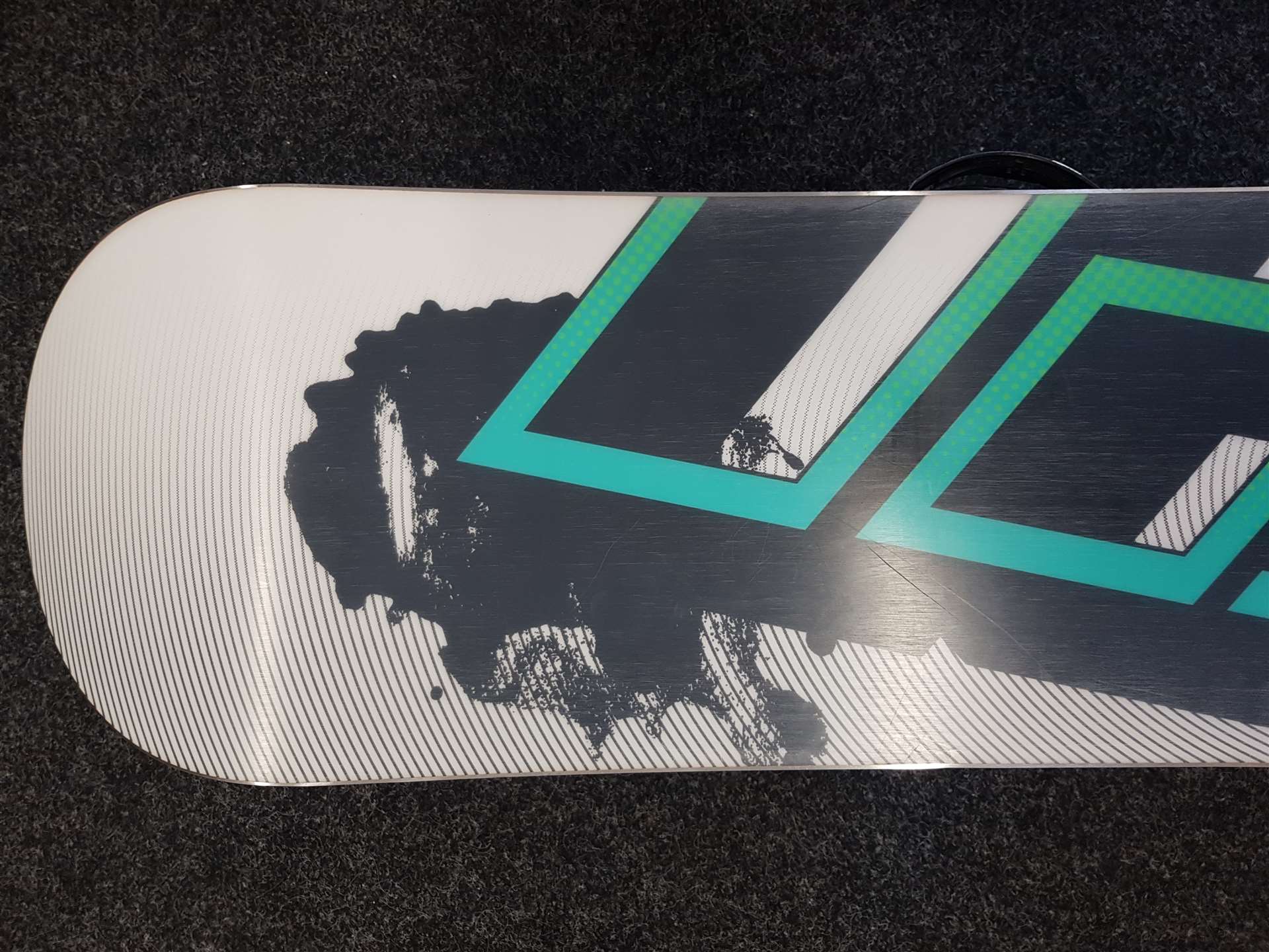 Używana deska snowboardowa Nitro Prime W + wiązania Burton rozmiar L