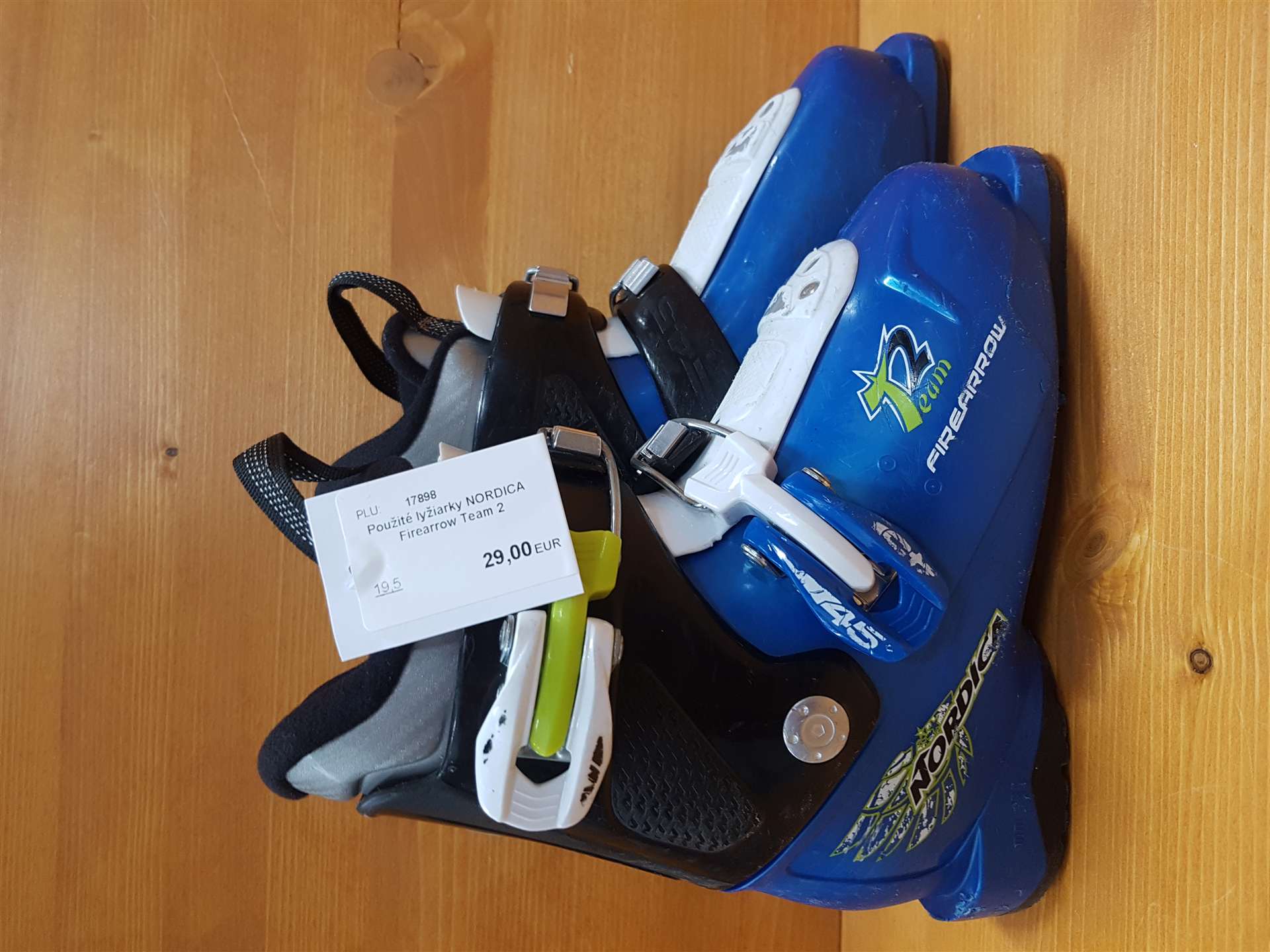 Použité lyžiarky NORDICA Firearrow Team 2