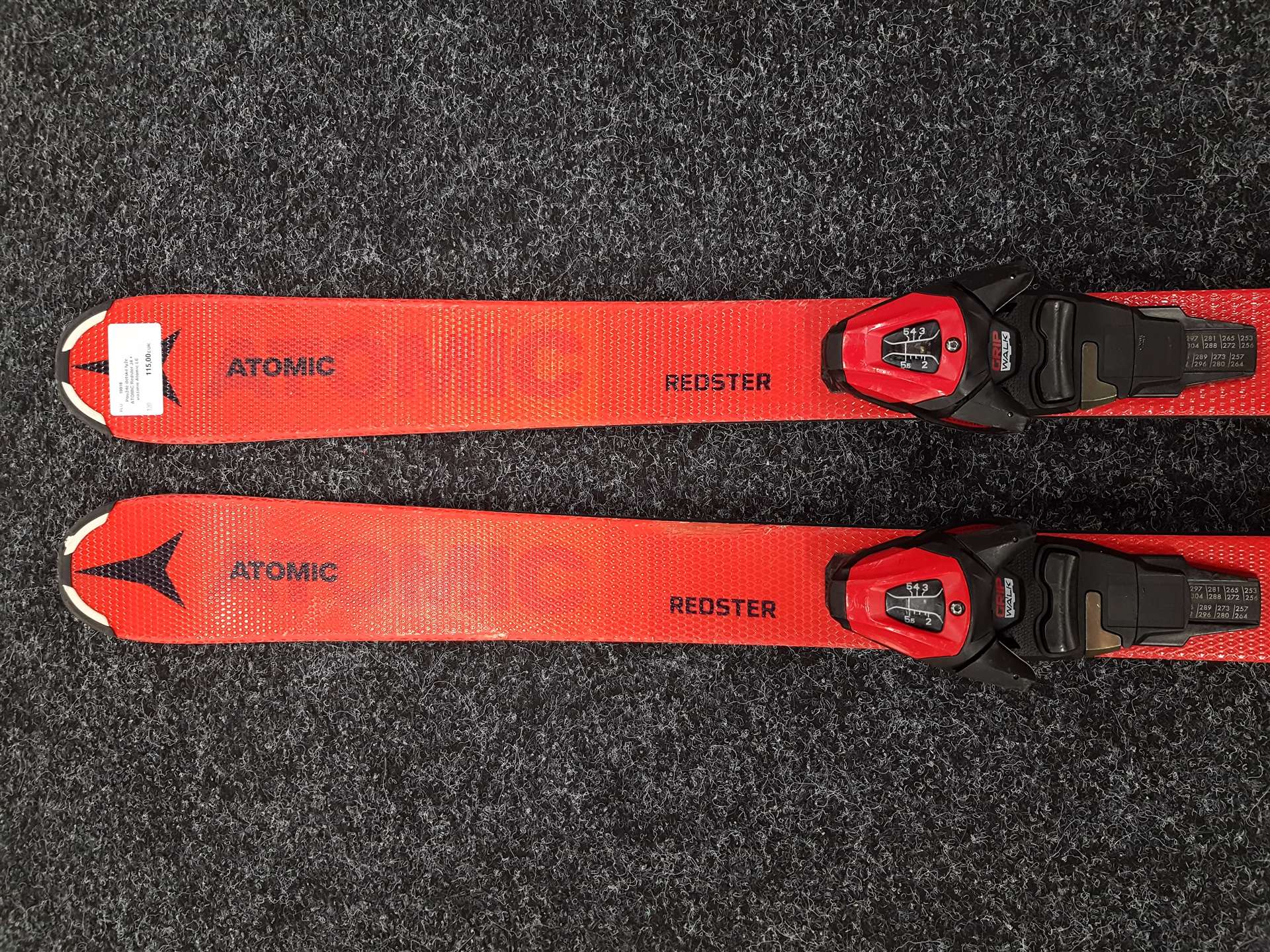 Použité dětské lyže ATOMIC Redster J4 + vázání Atomic L6