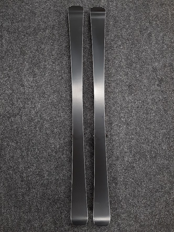 Skis pas chers Rossignol React R8 C.A.M.