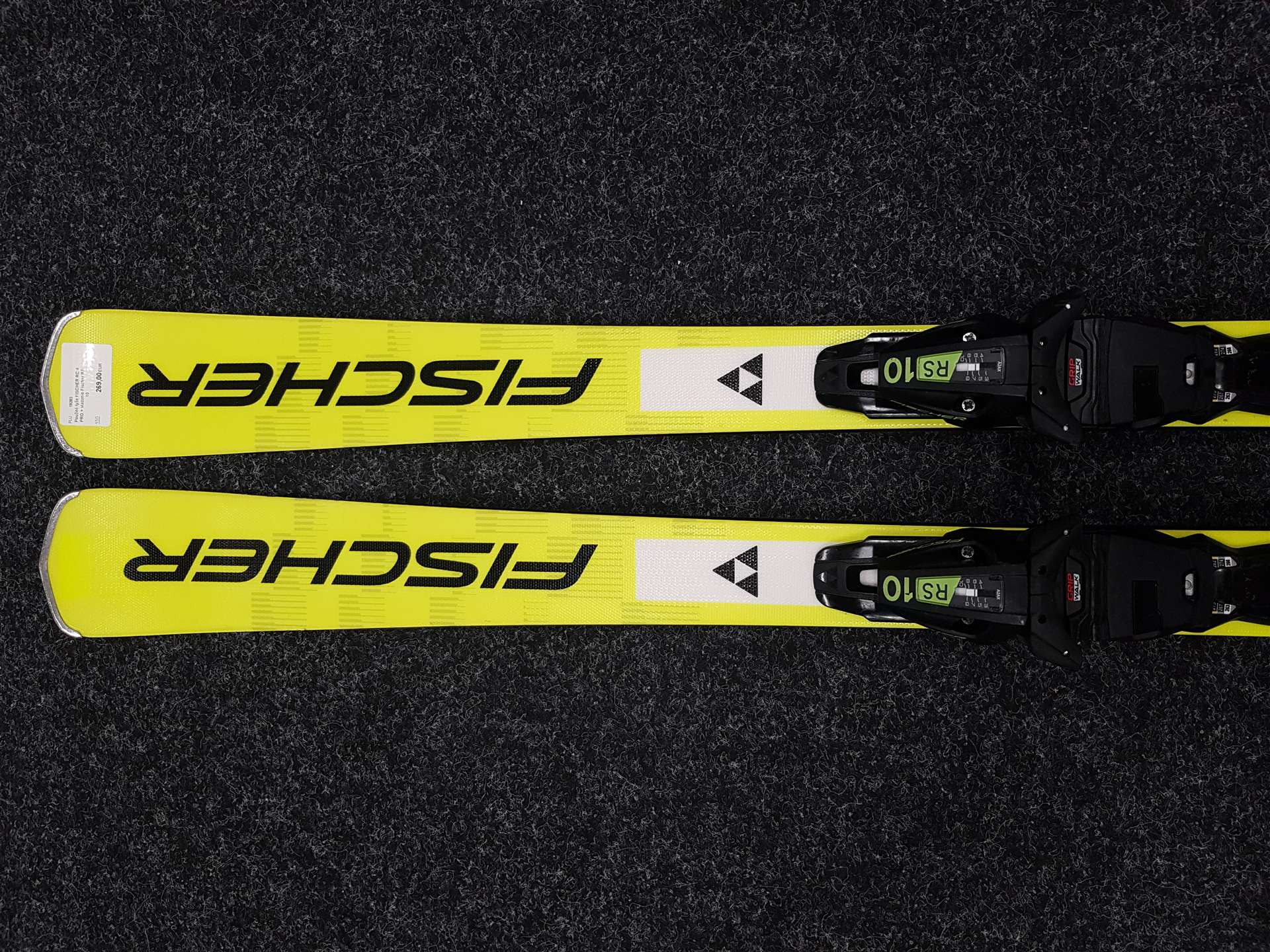 Gebrauchte FISCHER RC 4 PRO Ski + Fischer RS 10 Bindungen
