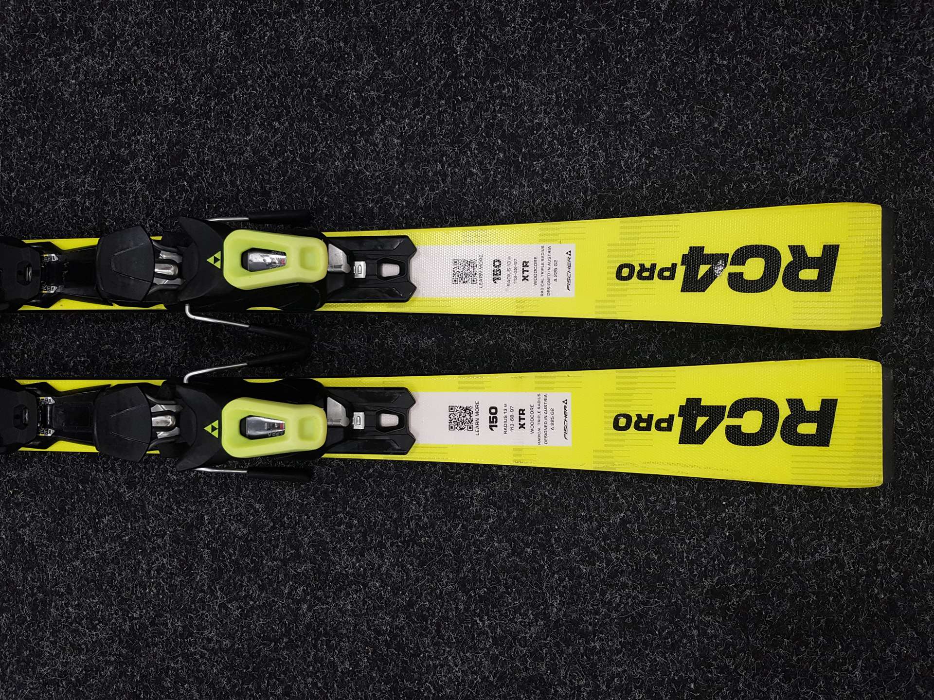 Gebrauchte FISCHER RC 4 PRO Ski + Fischer RS 10 Bindungen