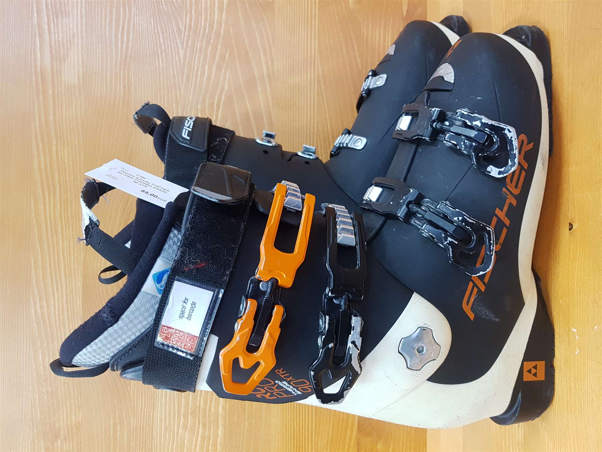 Gebrauchte Skischuhe FISCHER RC PRO THERMO SHAPE 90 XTR