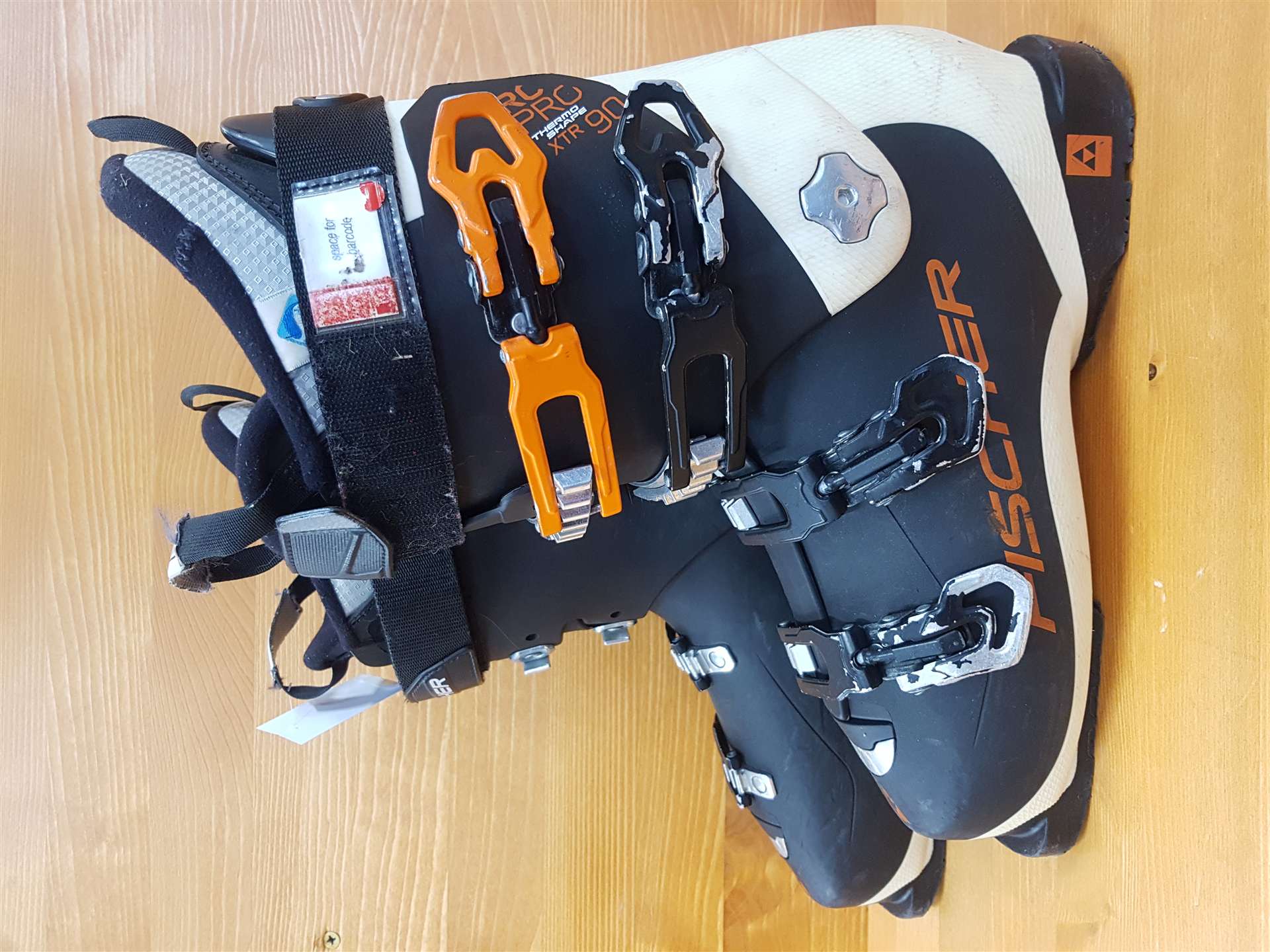 Gebrauchte Skischuhe FISCHER RC PRO THERMO SHAPE 90 XTR