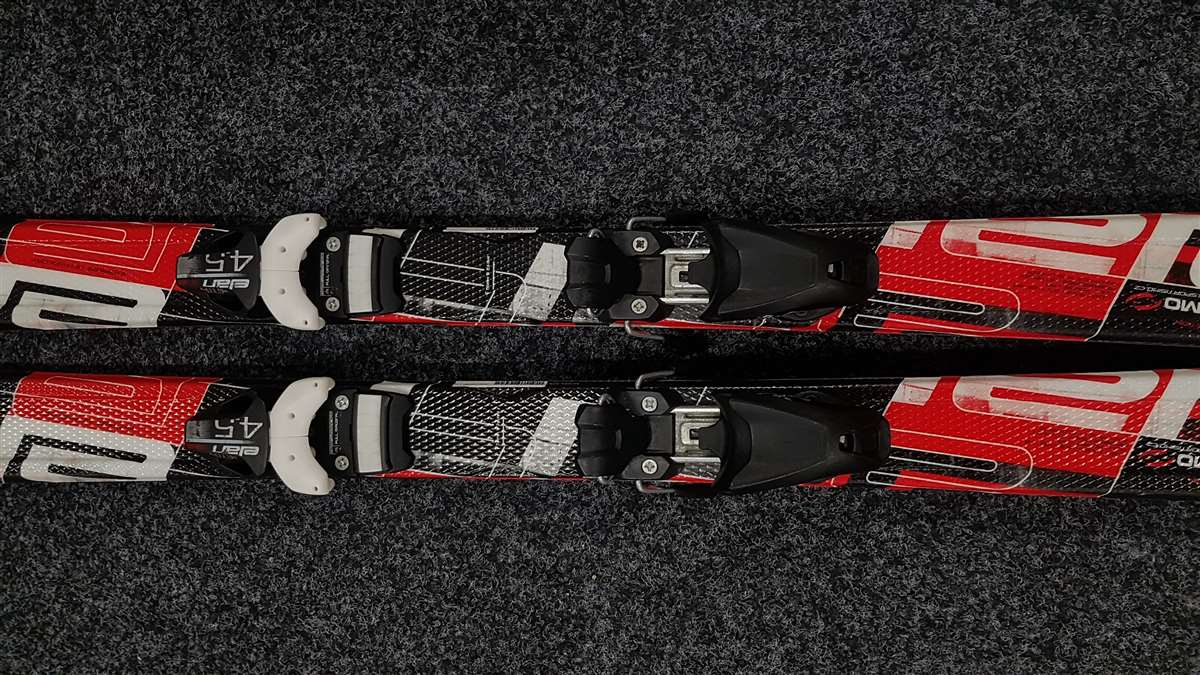Jazdené  lyže  ELAN Race Pro Sport