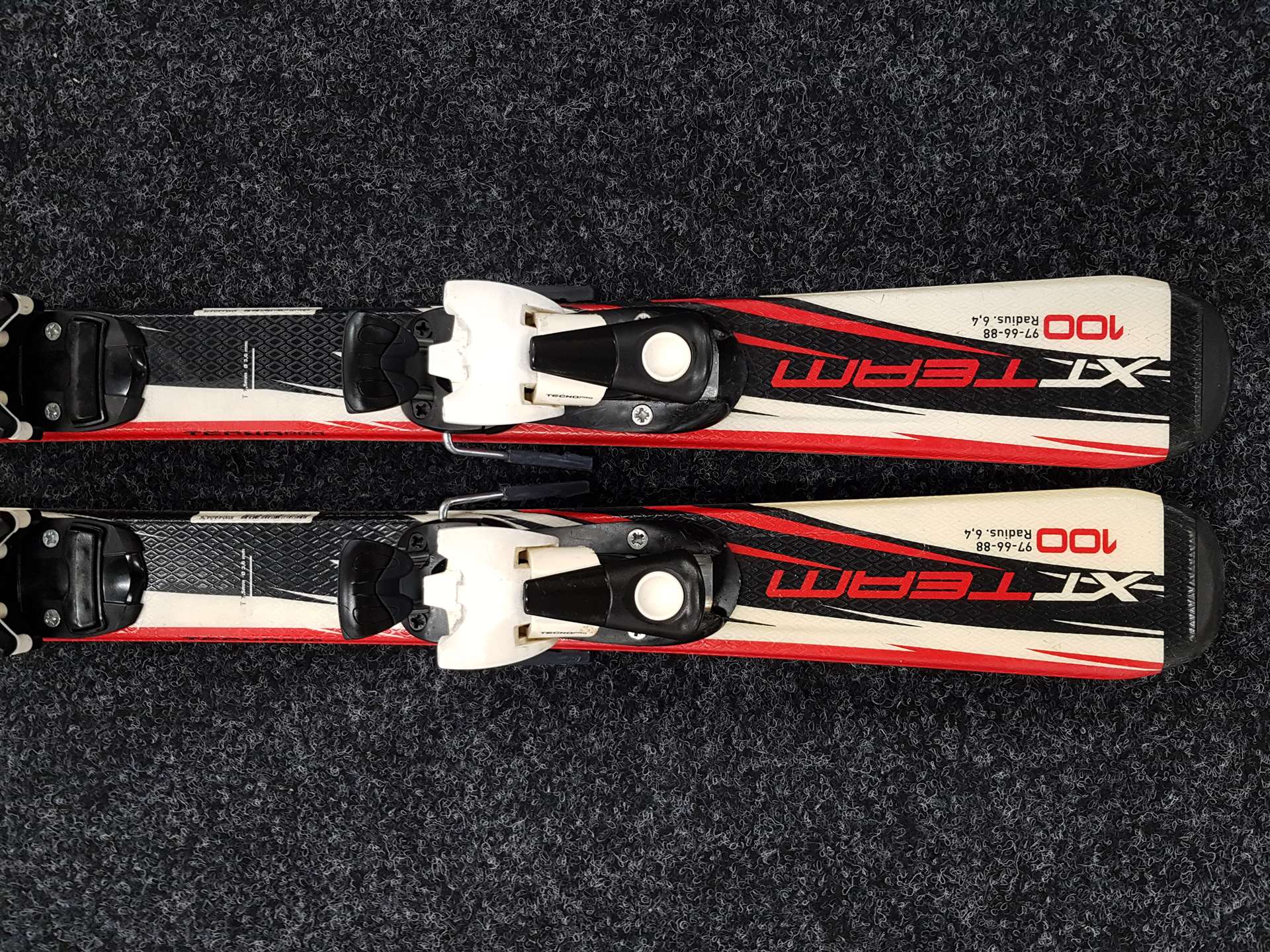 Použité dětské lyže TECNOPRO XT Team + vázání Tecnopro TC 45