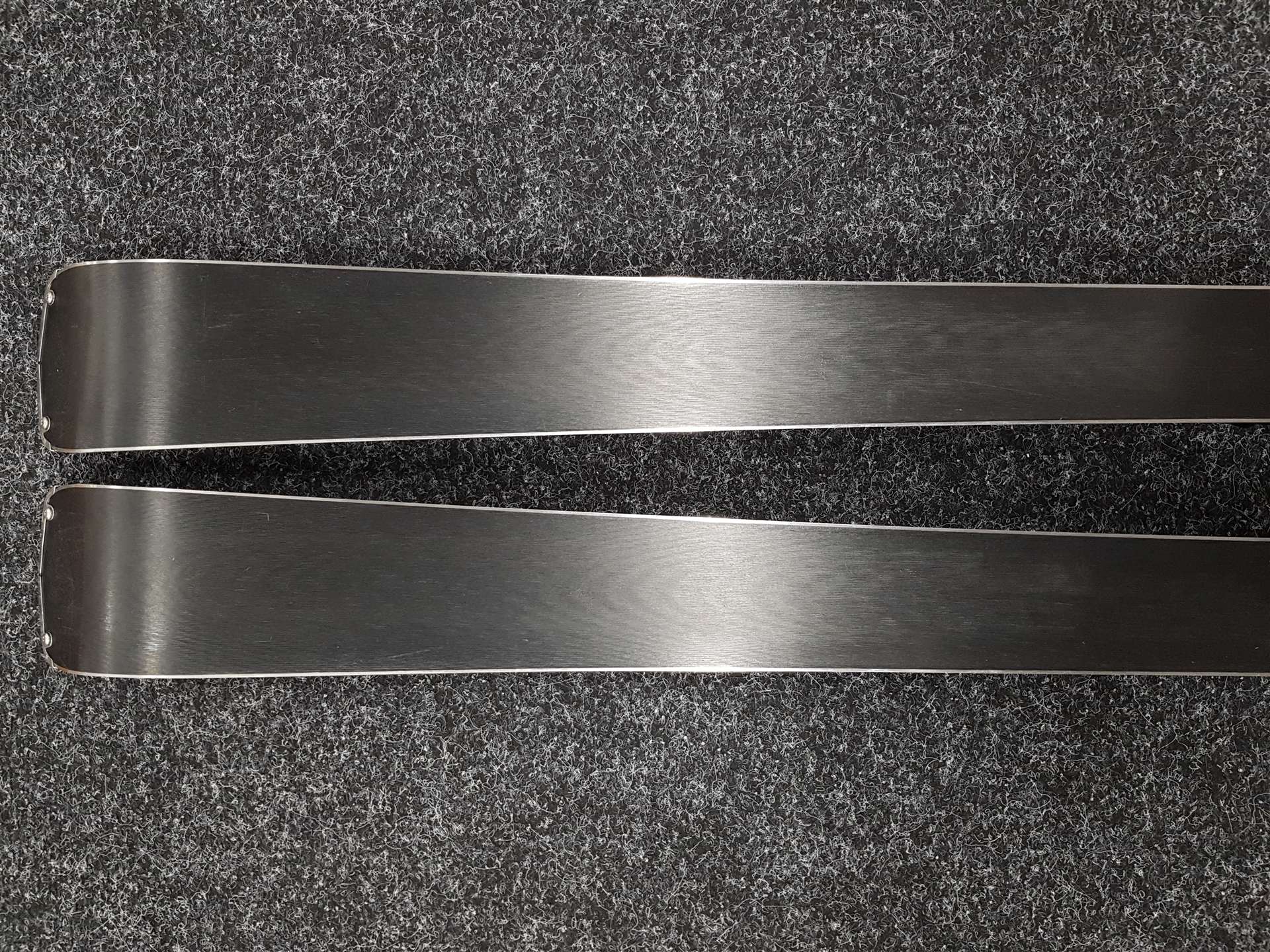 Gebrauchte FISCHER The Curv Ski + Fischer RS 10 Bindungen