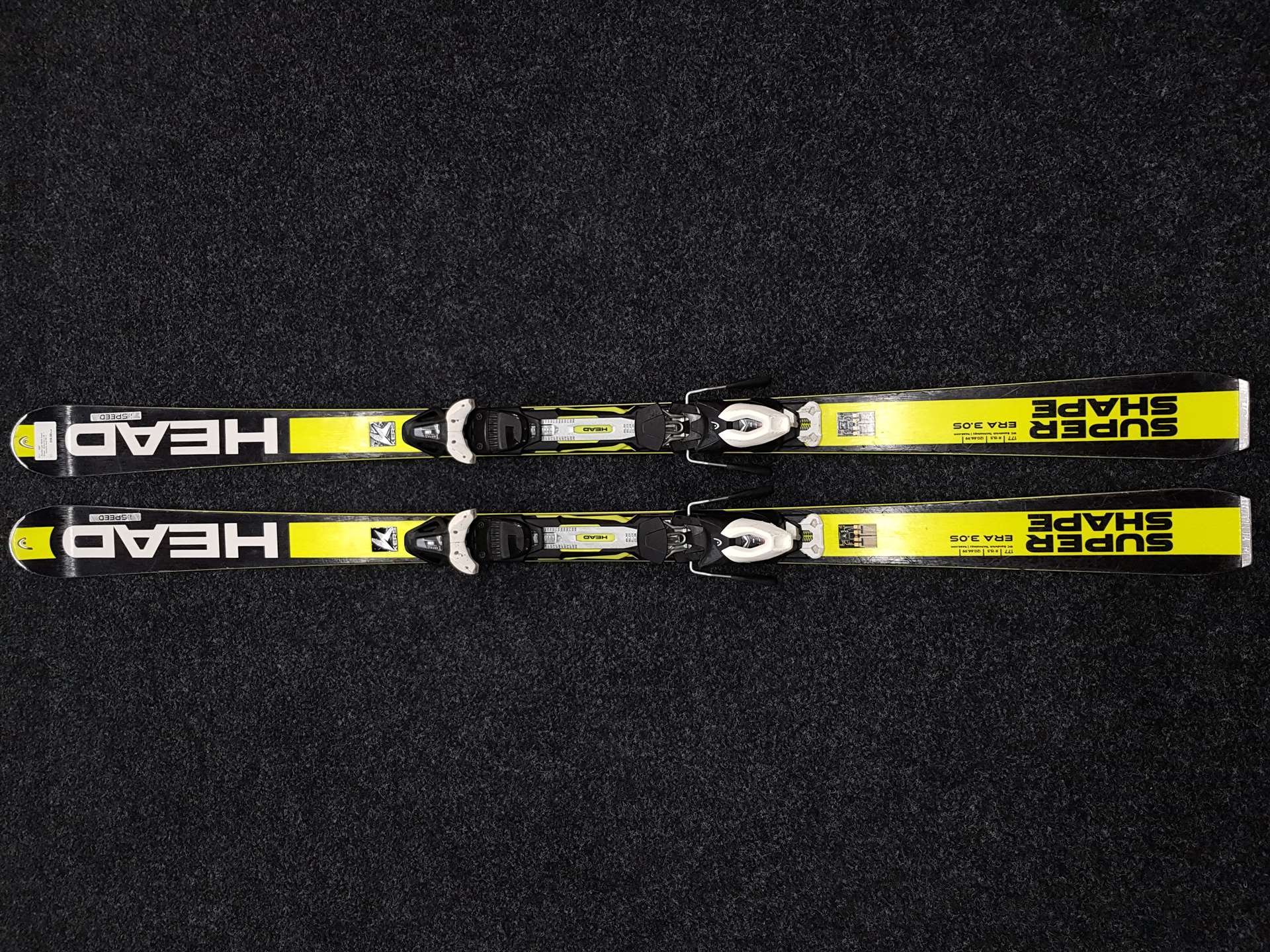 Použité lyže HEAD Super Shape i.Speed Era 3.0S + vázání Head PR 11