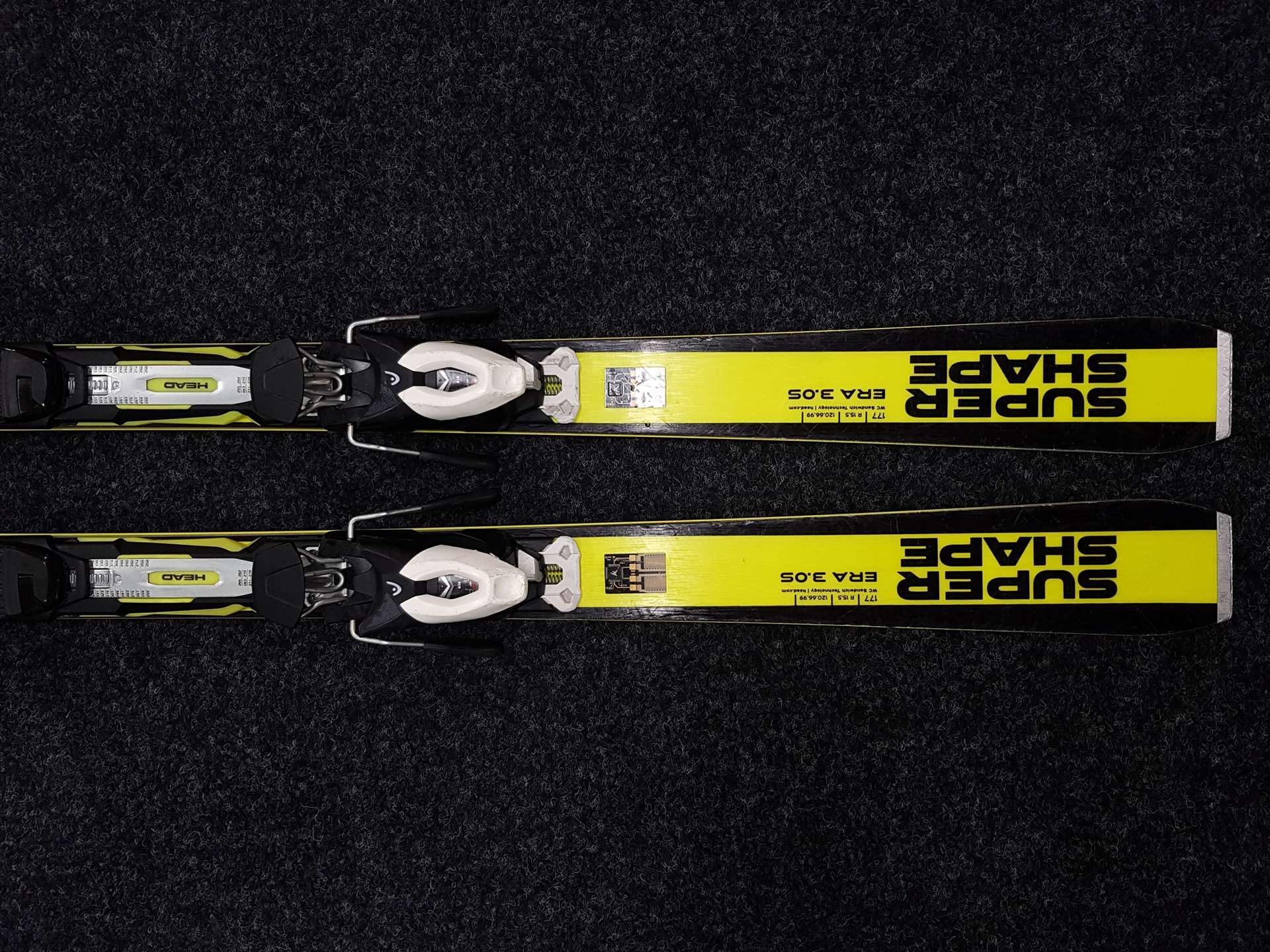 Použité lyže HEAD Super Shape i.Speed Era 3.0S + vázání Head PR 11