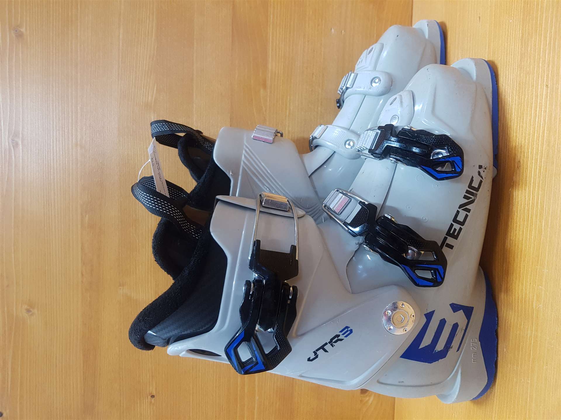 Bottes de ski TECNICA JTR3 d'occasion