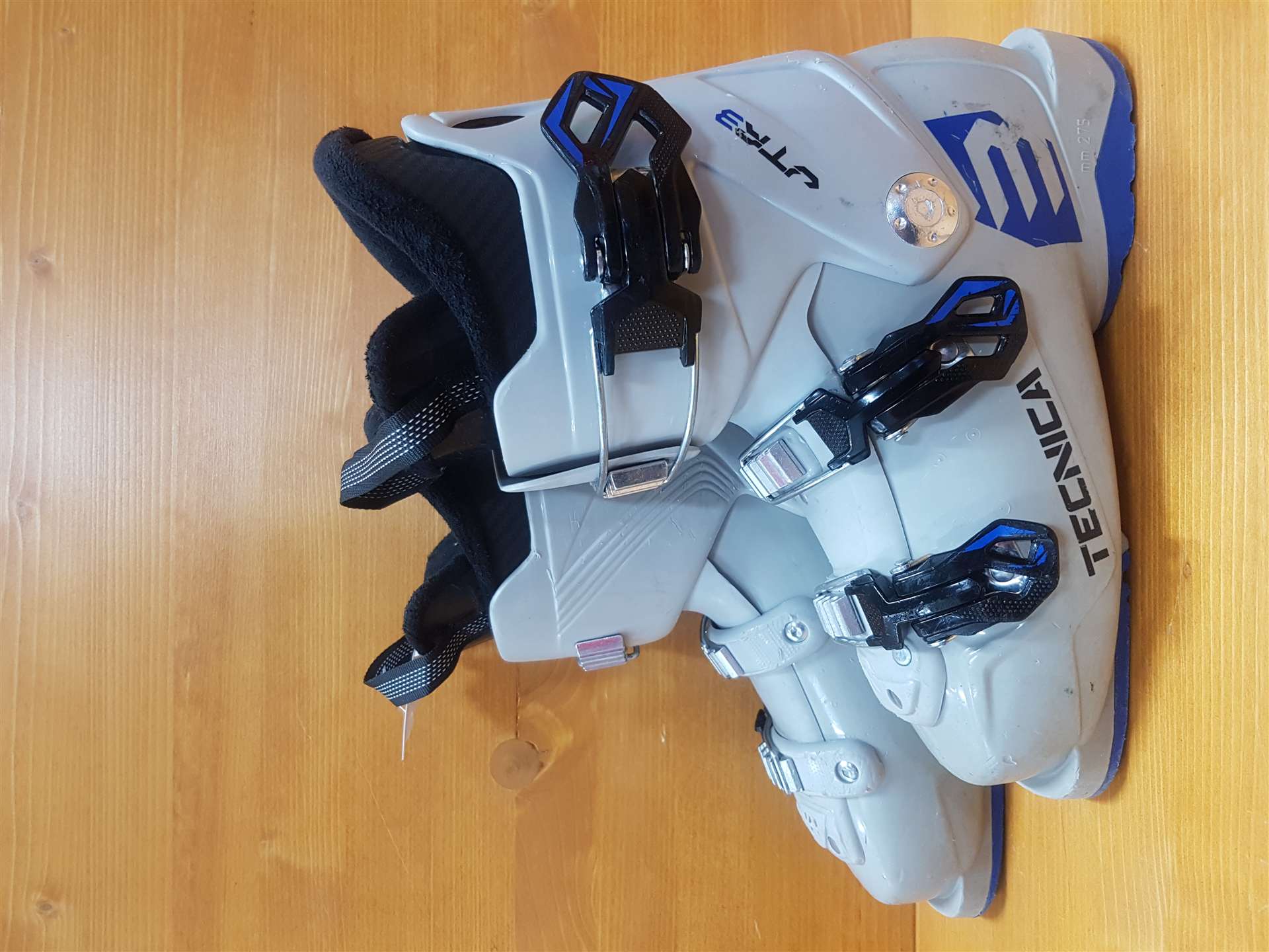 Bottes de ski TECNICA JTR3 d'occasion