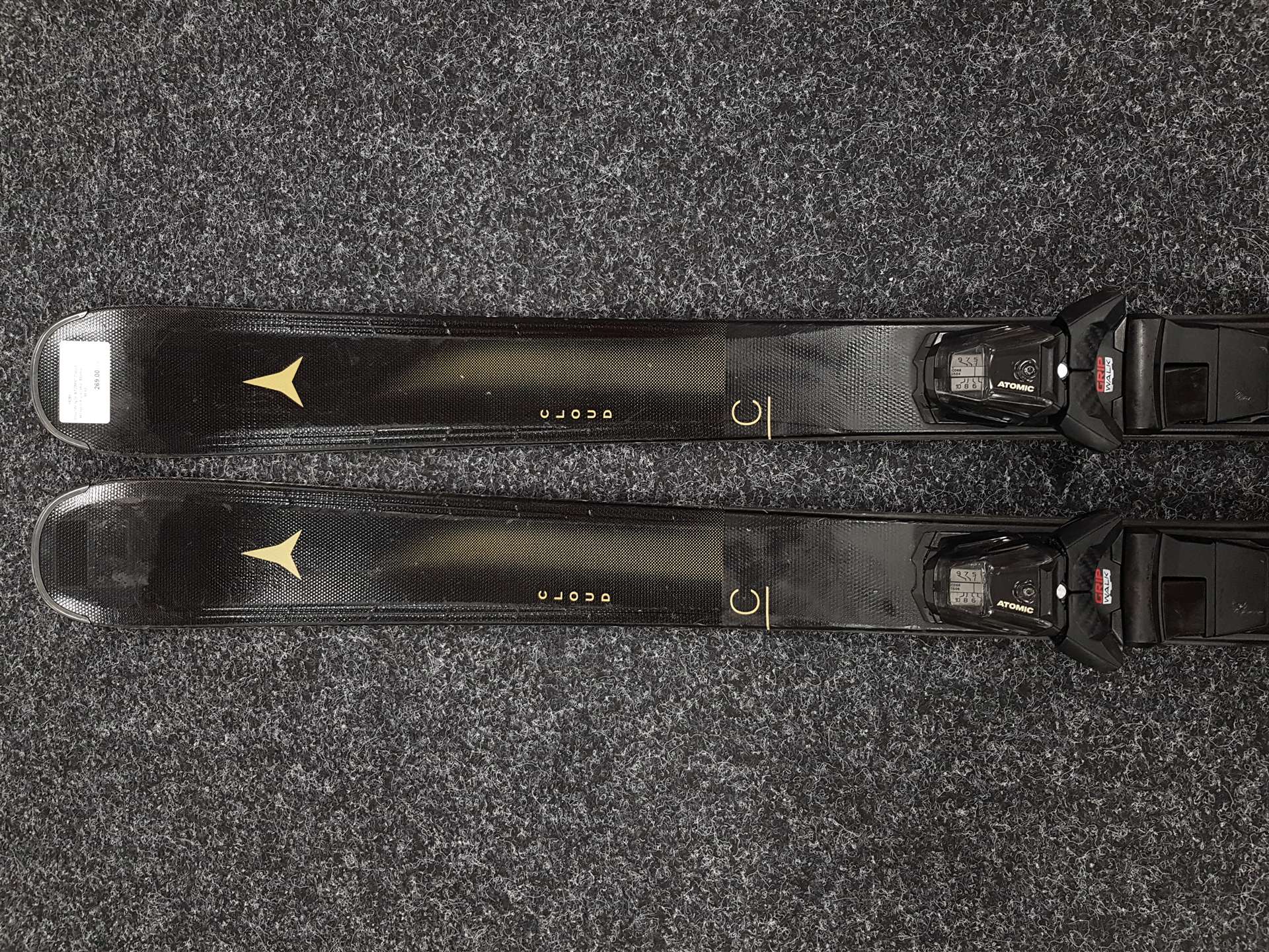Gebrauchte ATOMIC Cloud Heaven Ski + Atomic M 10 Bindungen