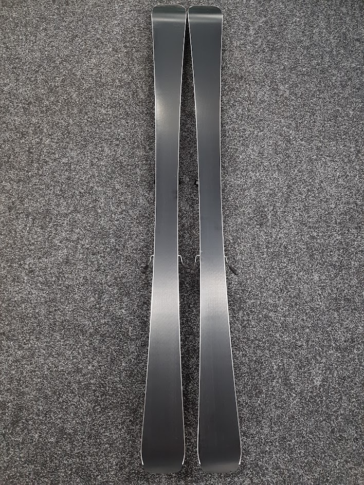 Gebrauchte Head Shape NX Ski
