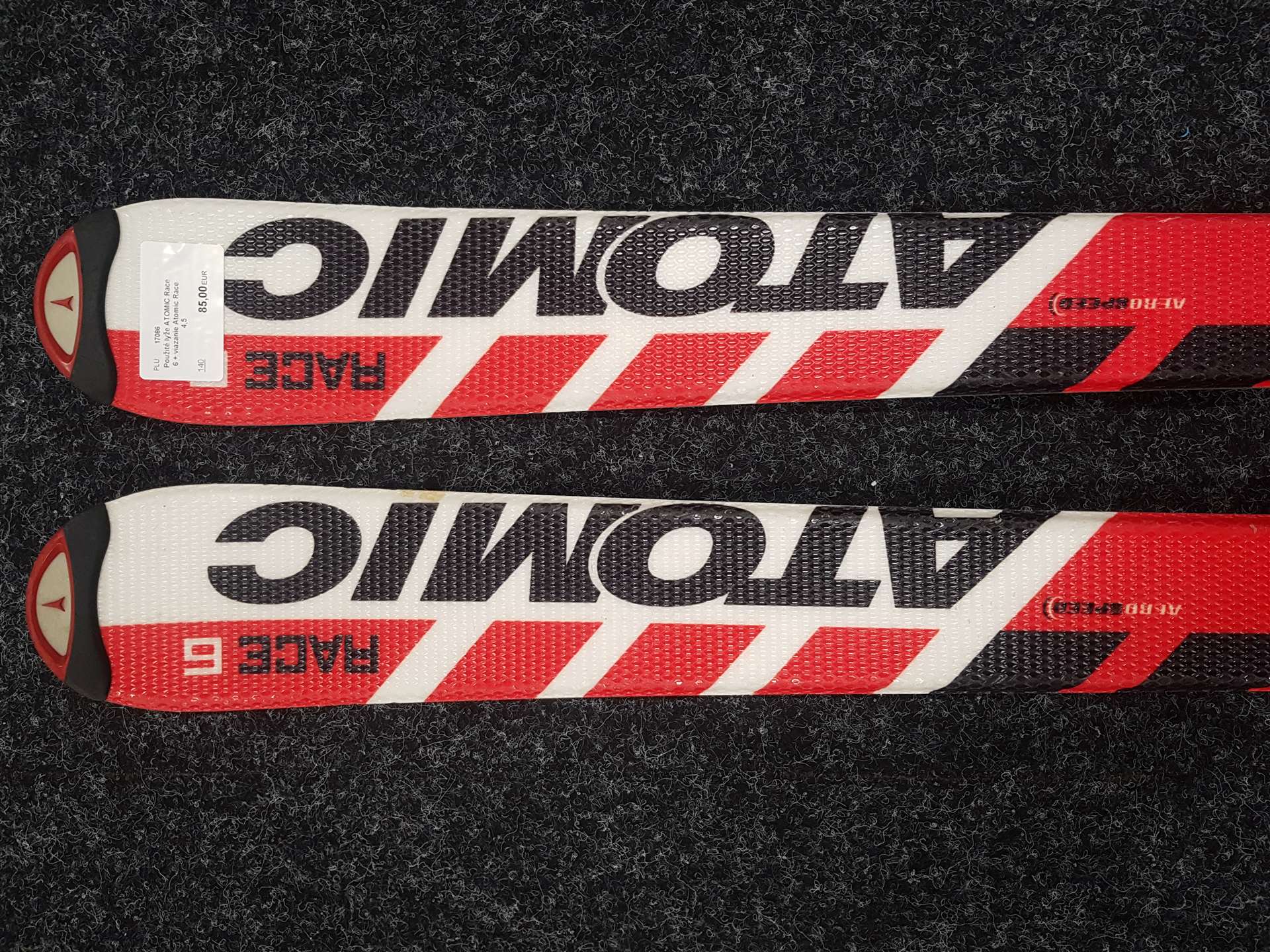 Gebrauchte ATOMIC Race 6 Ski + Atomic Race 4.5 Bindungen