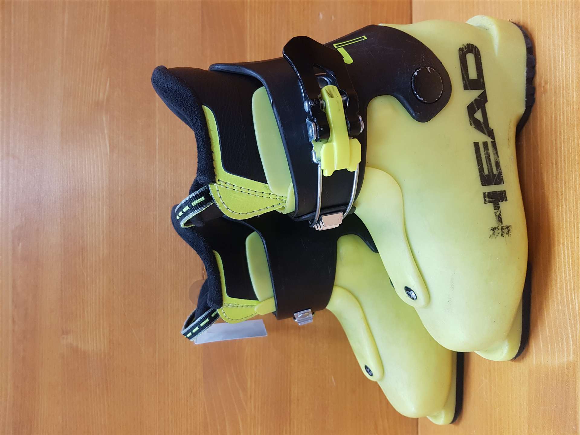 Použité lyžiarky HEAD Z1