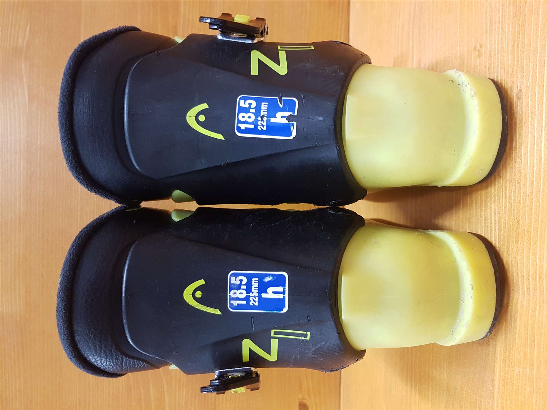 Použité lyžiarky HEAD Z1