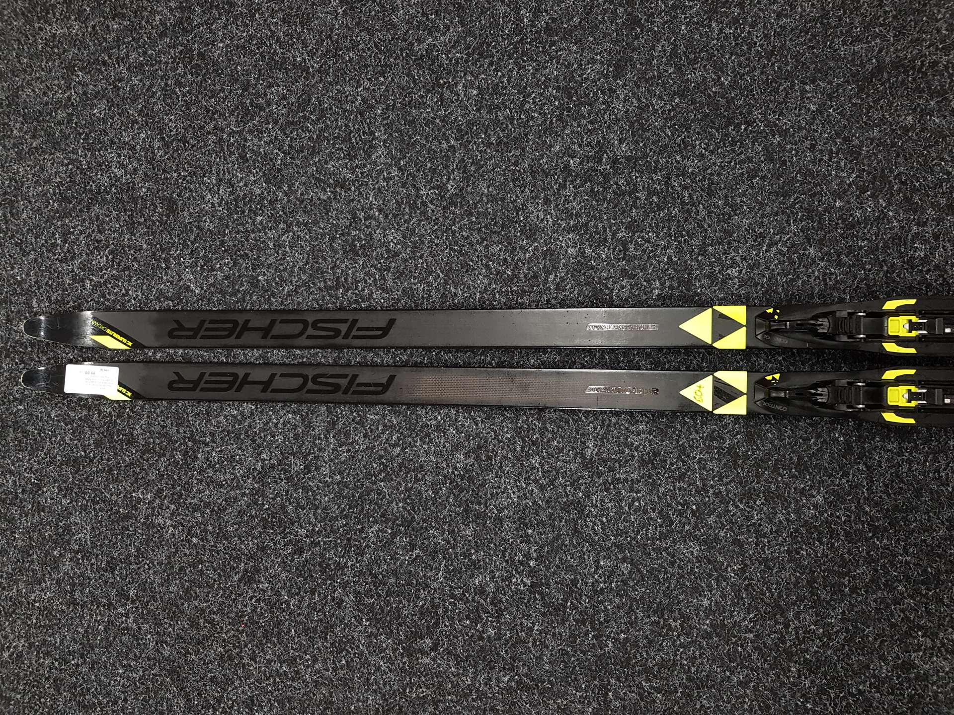 Použité běžecké lyže FISCHER XC Superlite Crown + vázání NNN Fischer Control