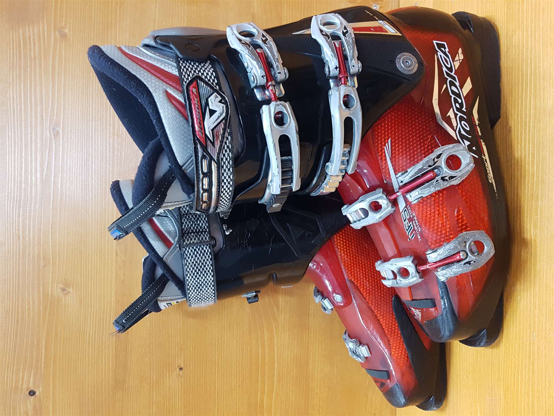 Gebrauchte Skischuhe NORDICA Sport Machine 90