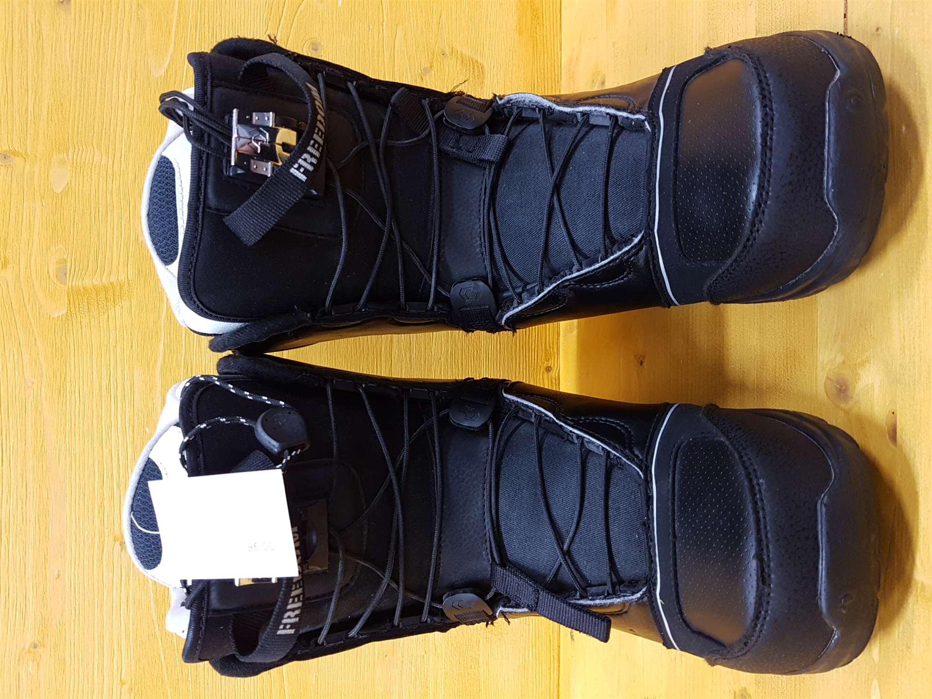 Bazarowe buty snowboardowe NorthWave TF1 Plus