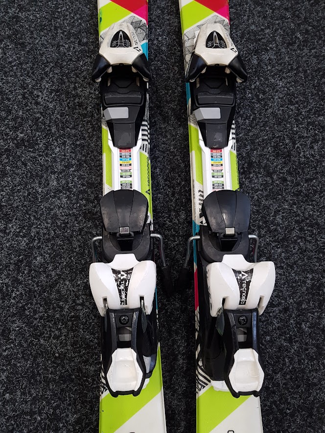 Gebrauchte TECNOPRO Sweety Ski + Tecnopro 7.5 Bindungen