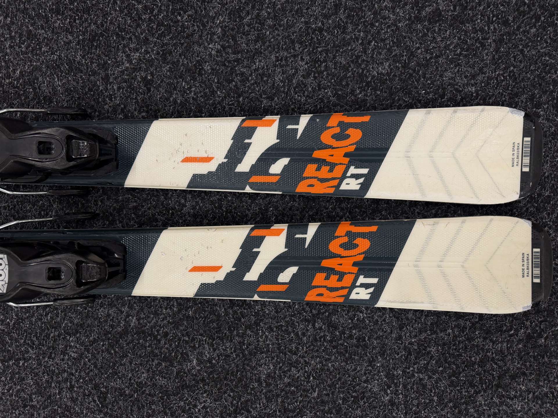 Skis ROSSIGNOL REACT RT d'occasion