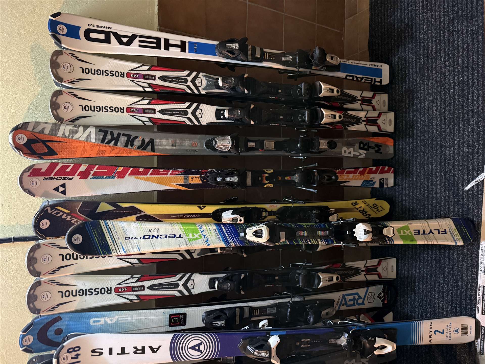Skier-Mix, 30 Stück – je 80 €