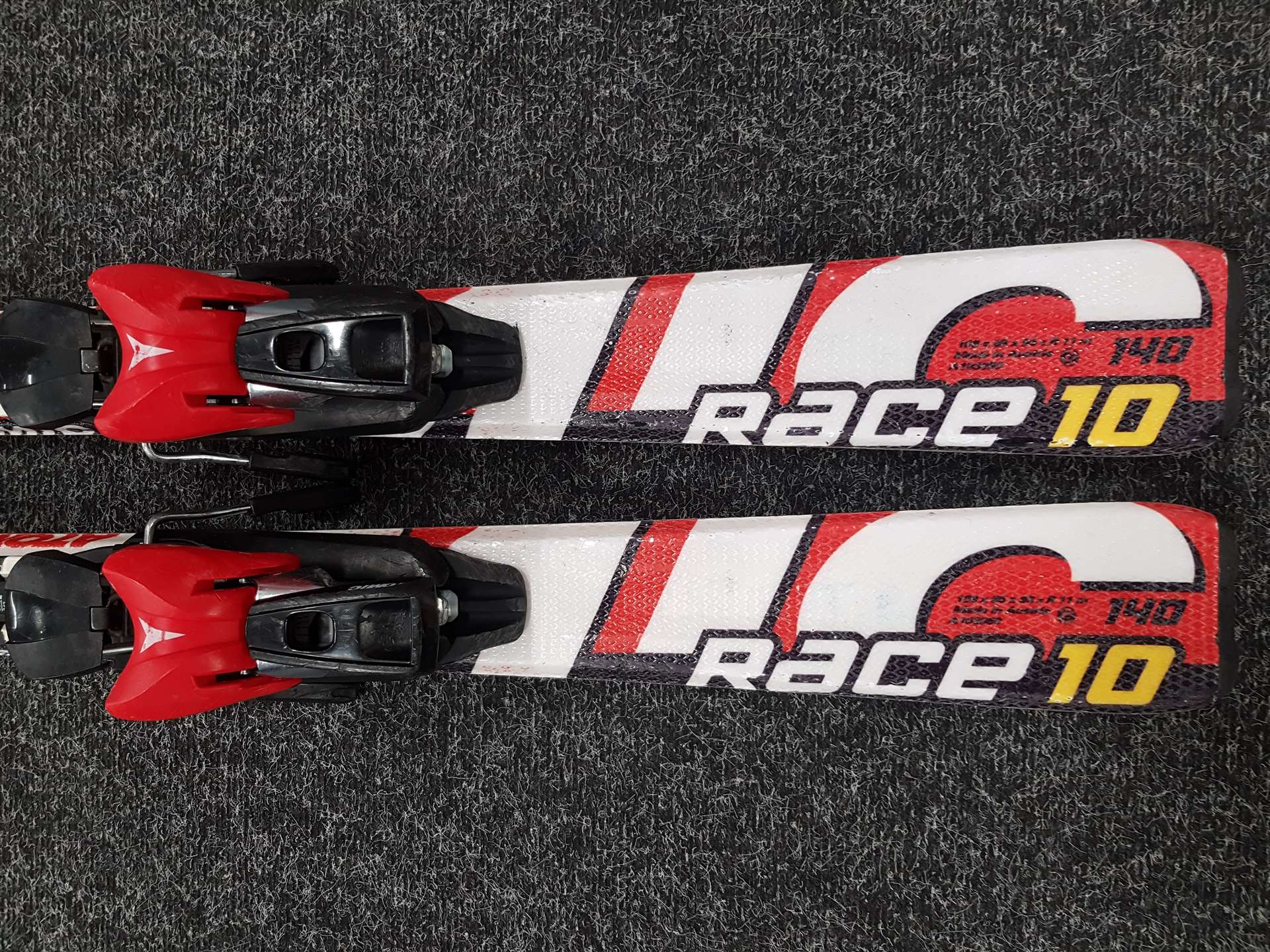 Gebrauchte Atomic Race 10 Ski