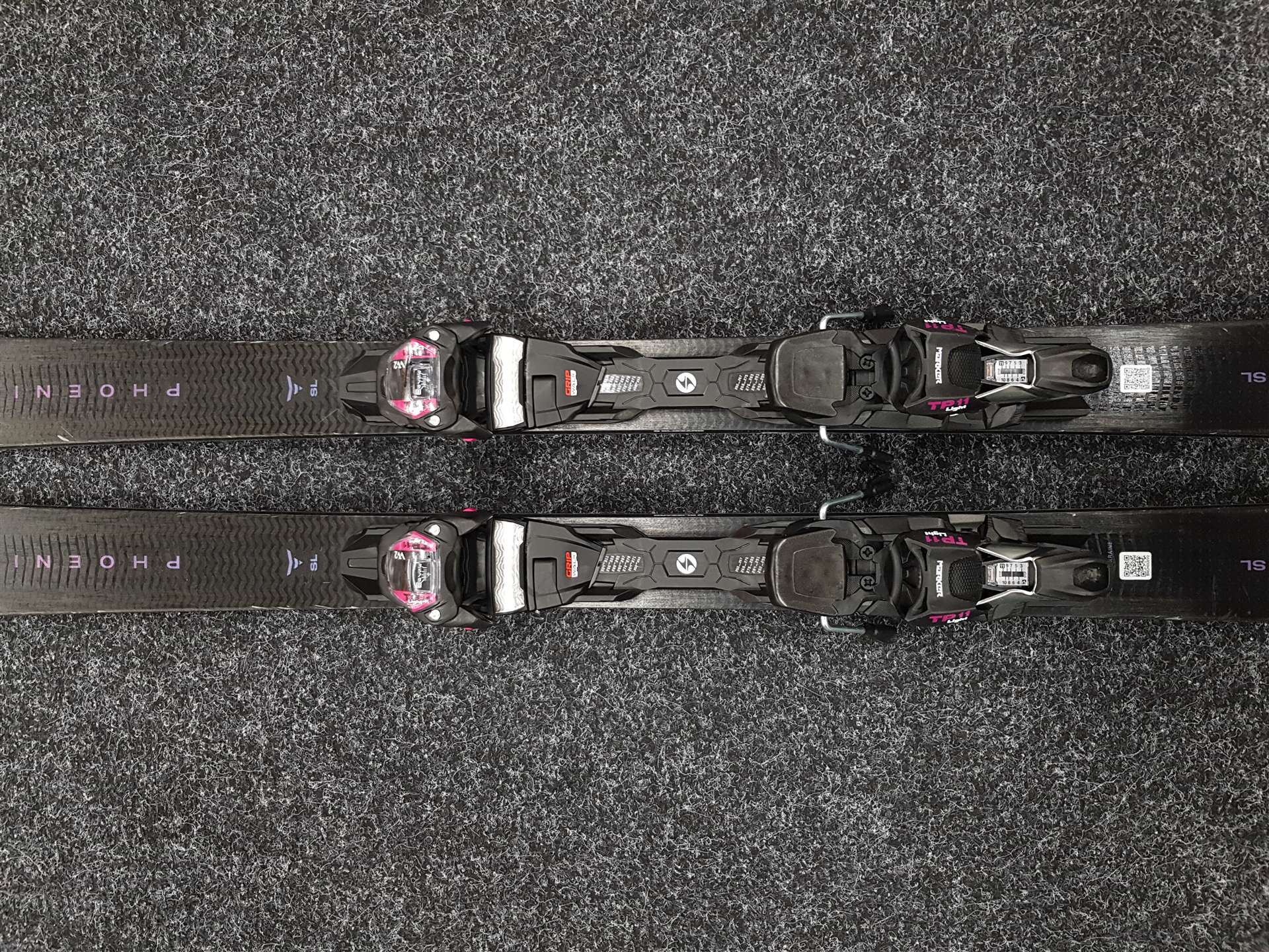 Použité lyže BLIZZARD Phoenix SL + viazanie Marker TP Light 11