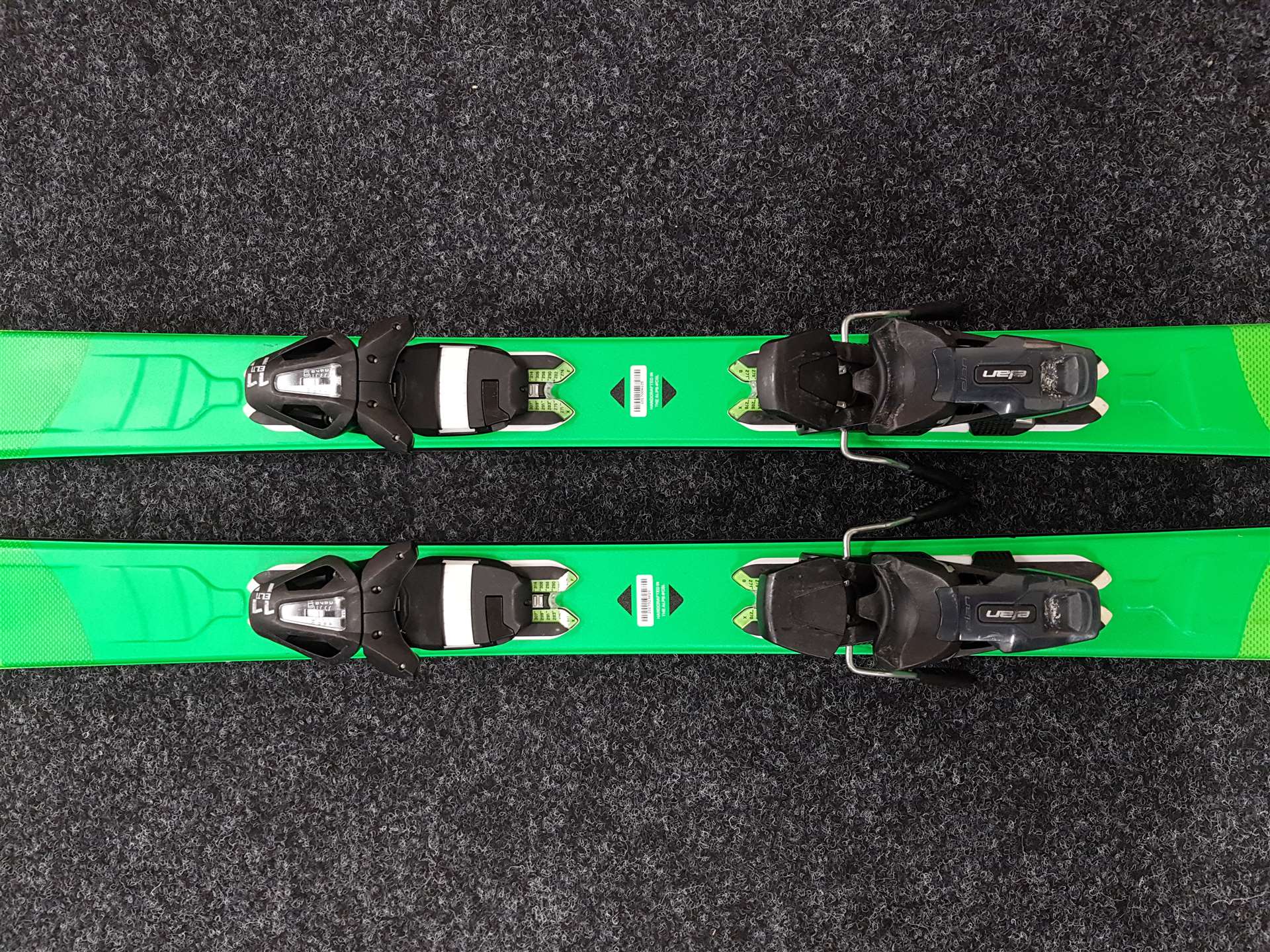 Sci usati ELAN Amphibio 76 + attacchi Elan EL 11