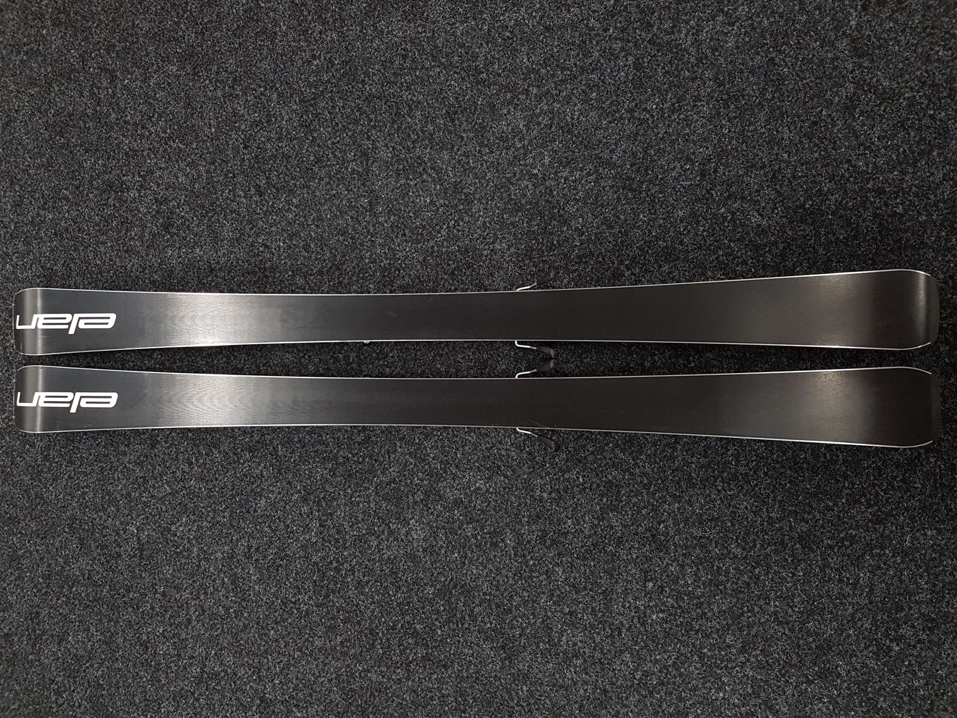 Sci usati ELAN Amphibio 76 + attacchi Elan EL 11