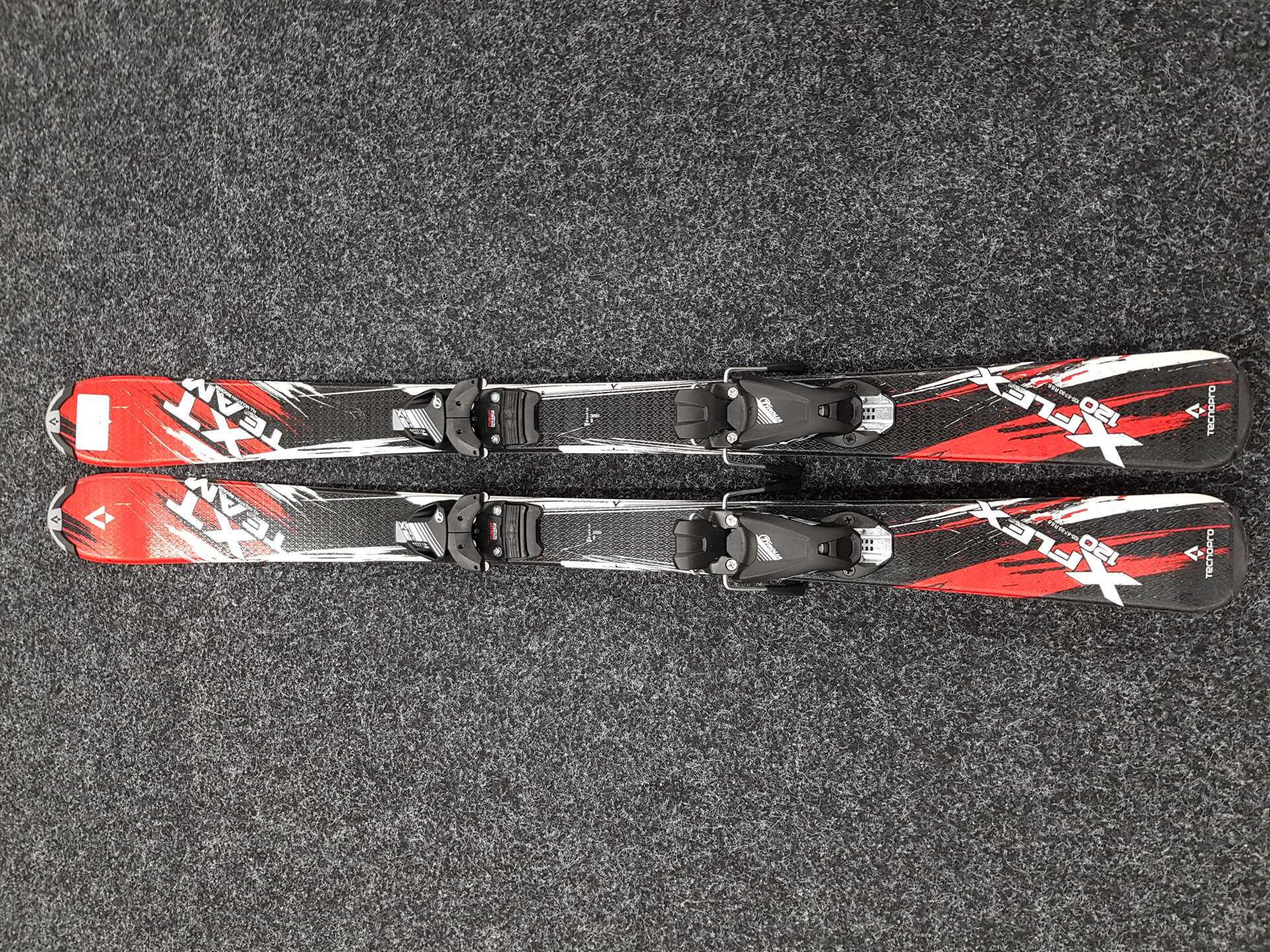 Gebrauchte Kinderski TECNOPRO XT Team + neue Tyrolia SX 4.5 AC Bindungen