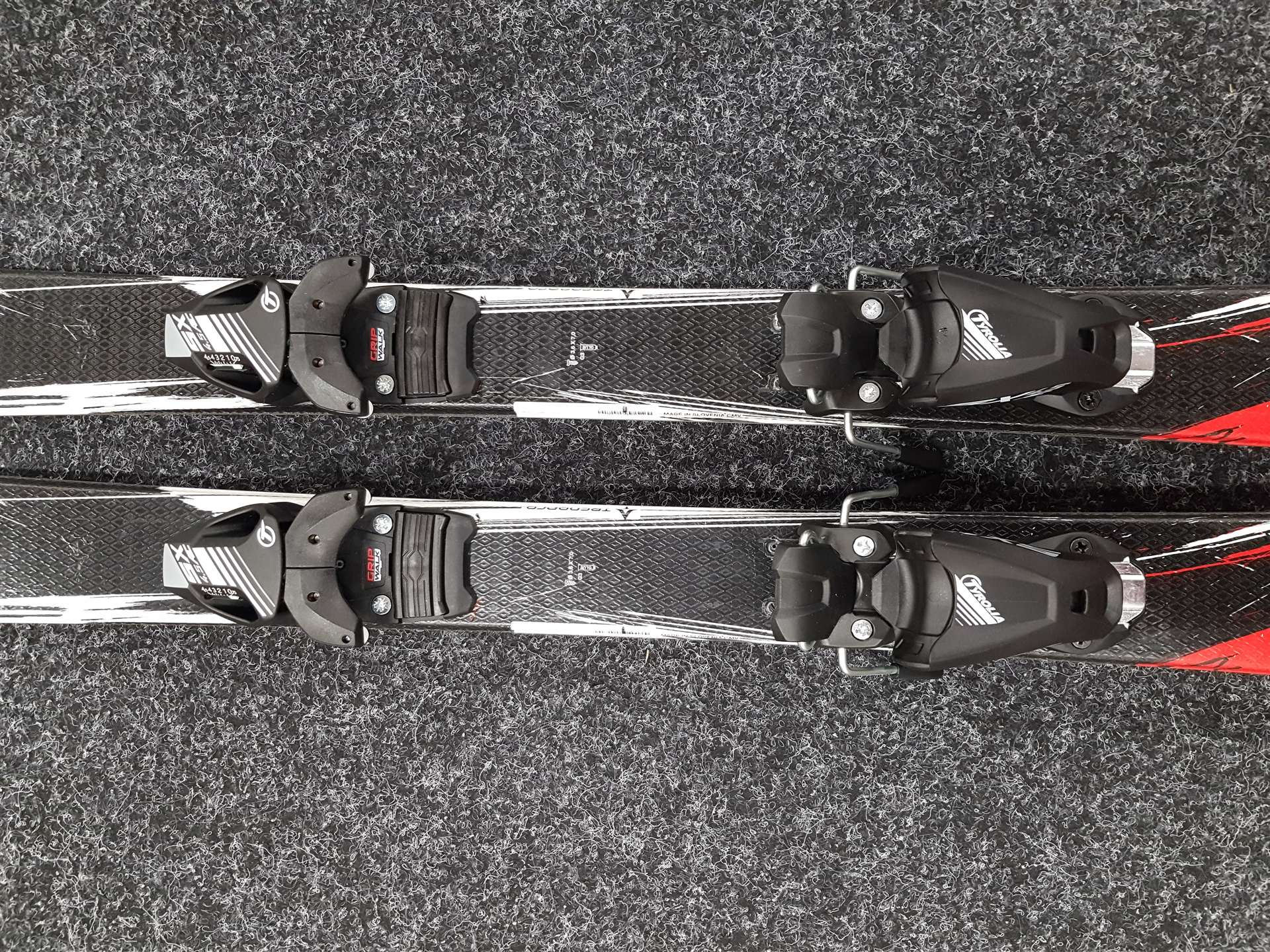Gebrauchte Kinderski TECNOPRO XT Team + neue Tyrolia SX 4.5 AC Bindungen
