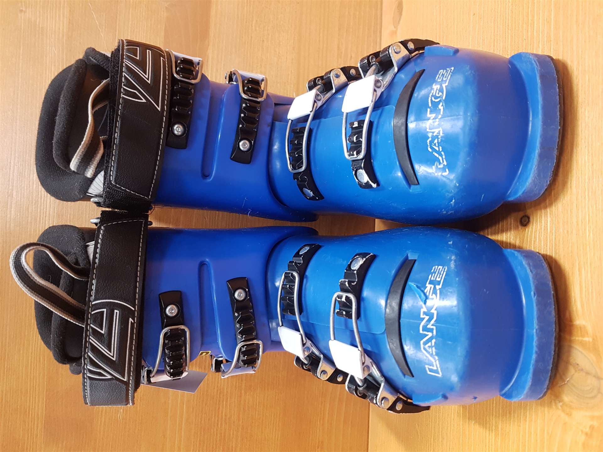 Použité lyžiarky LANGE RSJ 65