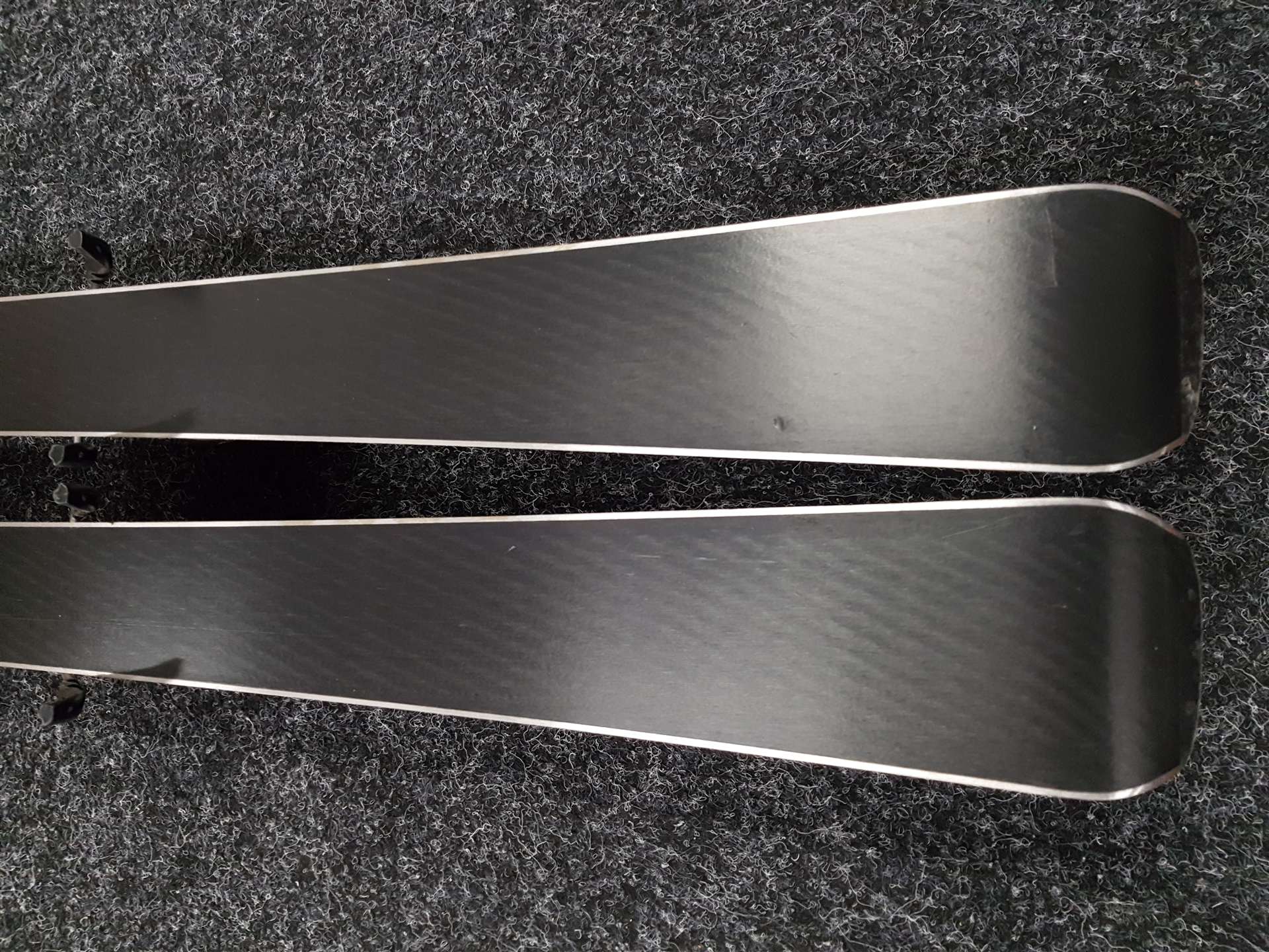 Schiuri BLIZZARD Brahma JR folosite + legături Marker 7.0