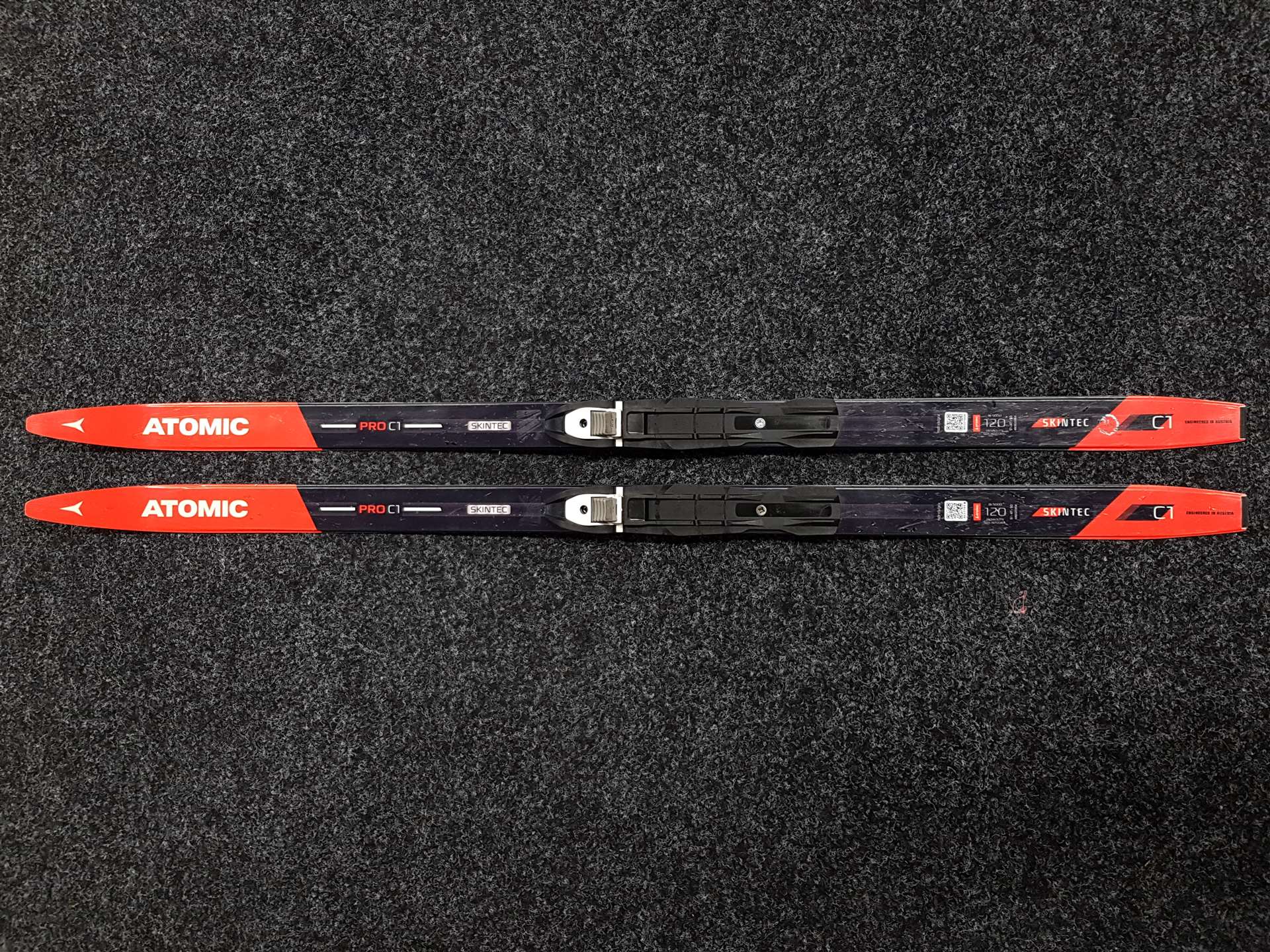 Schiuri de cross-country Atomic PRO C1 JR folosite + legături NNN Salomon