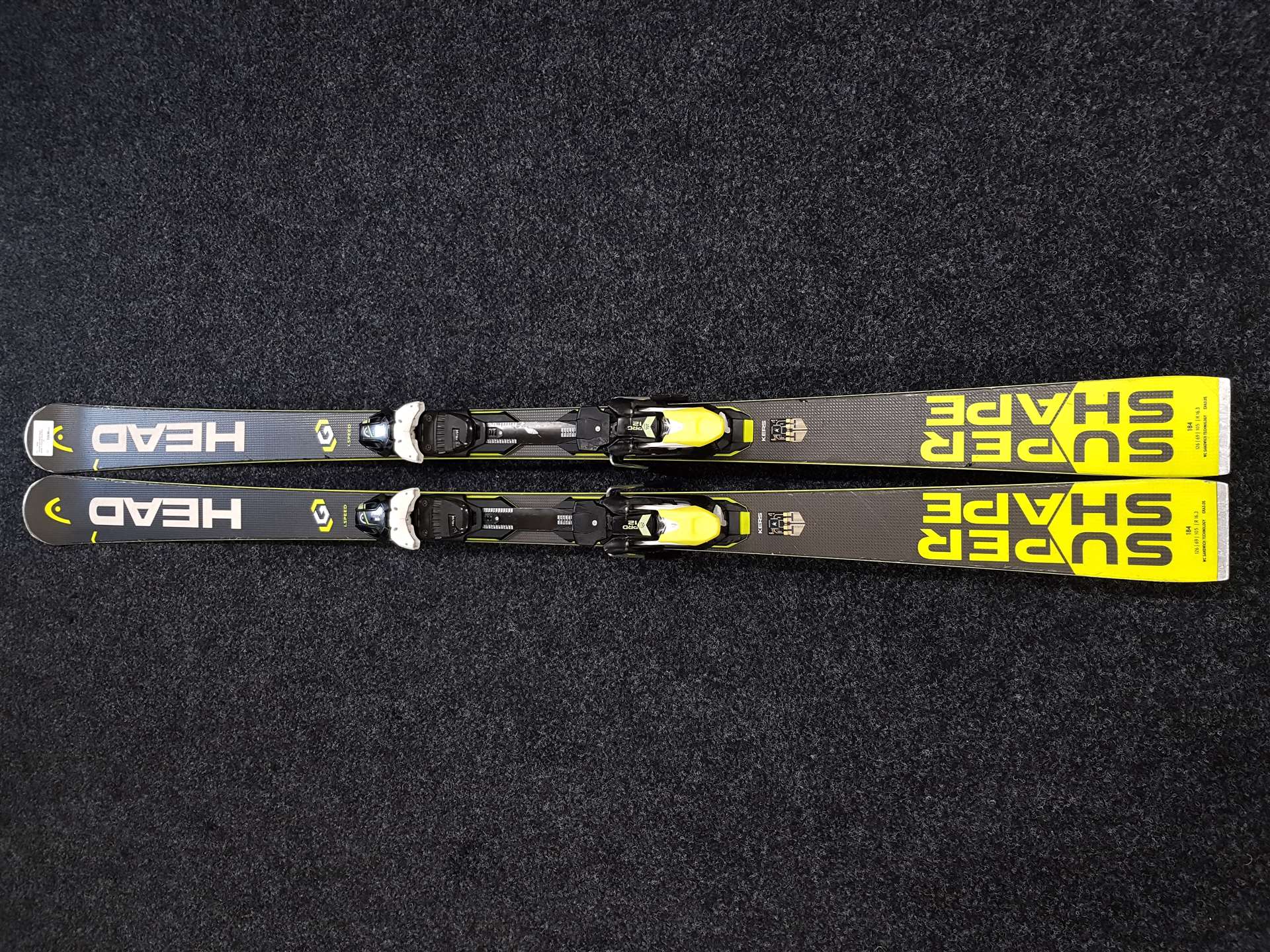 Použité lyže HEAD Super Shape + vázání Head PRO 12